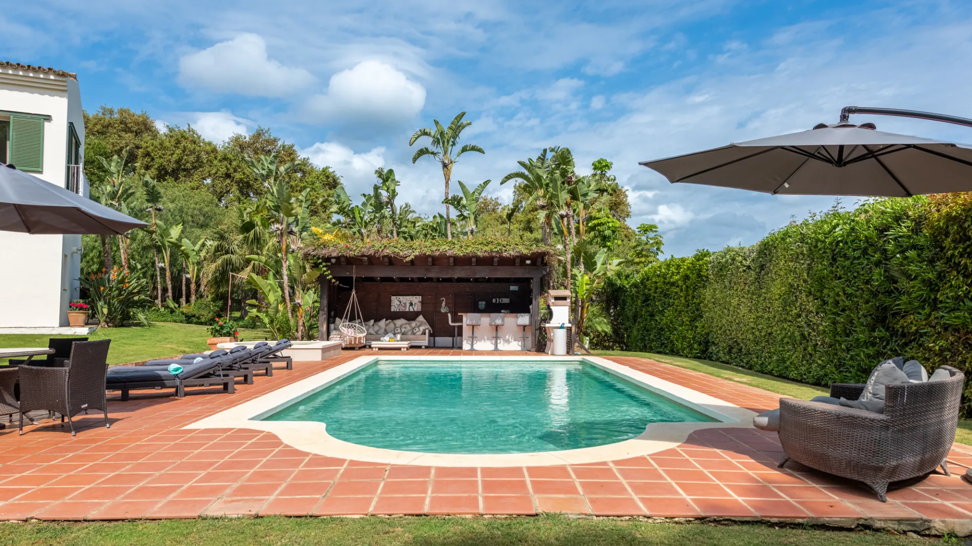 Villa for sale in Sotogrande Costa Central with 5 bedrooms