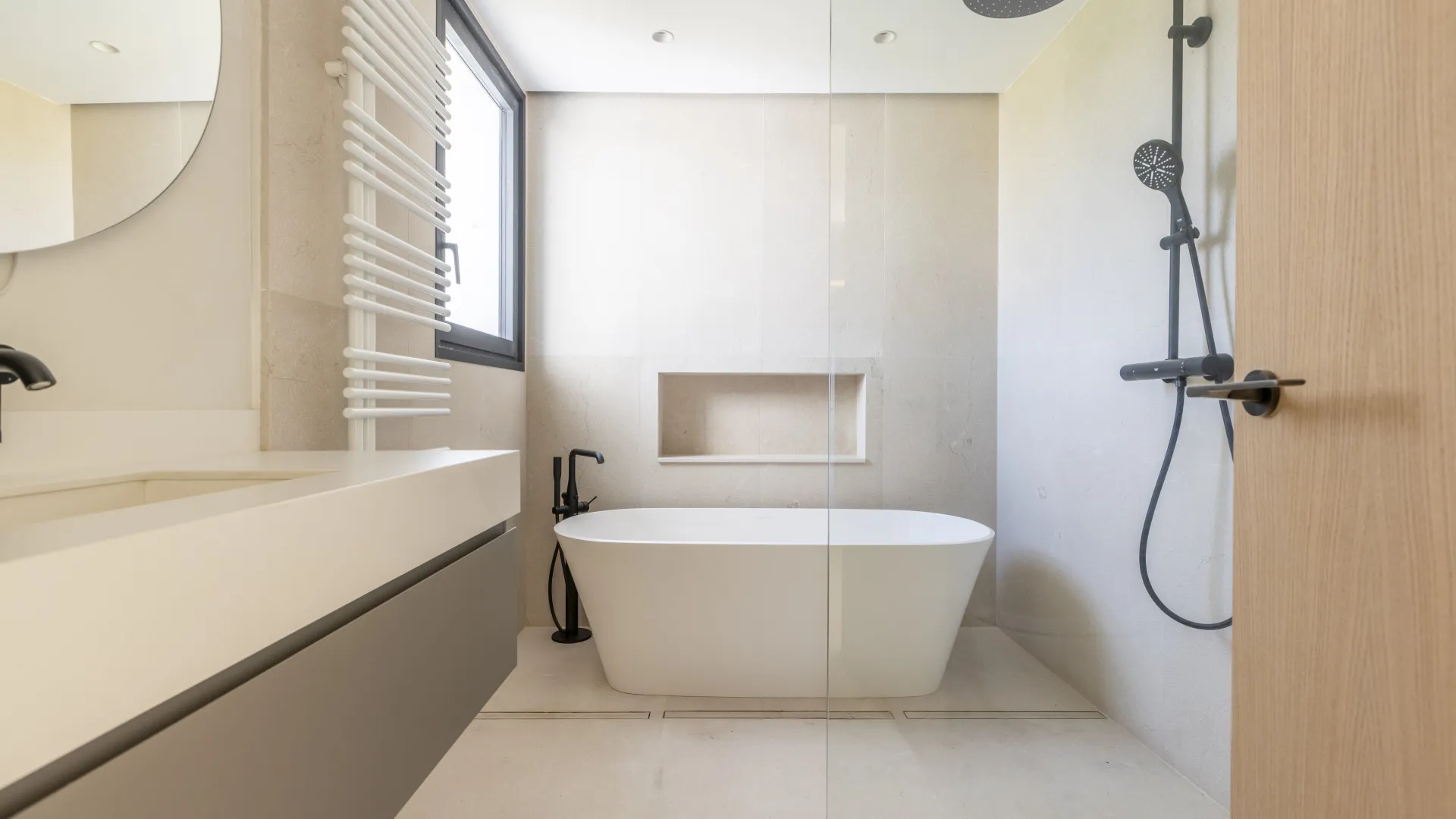 Villa en venta con 8 dormitorios en Almenara