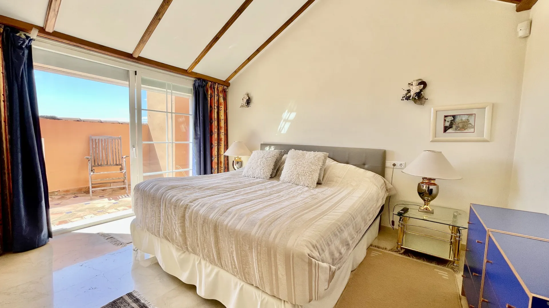 For sale apartment in Andalucia Alta