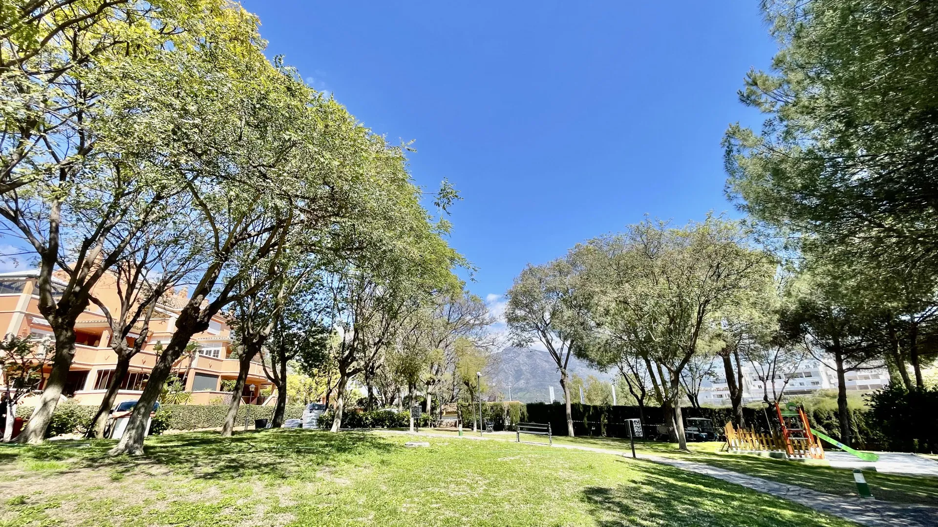 For sale apartment in Andalucia Alta