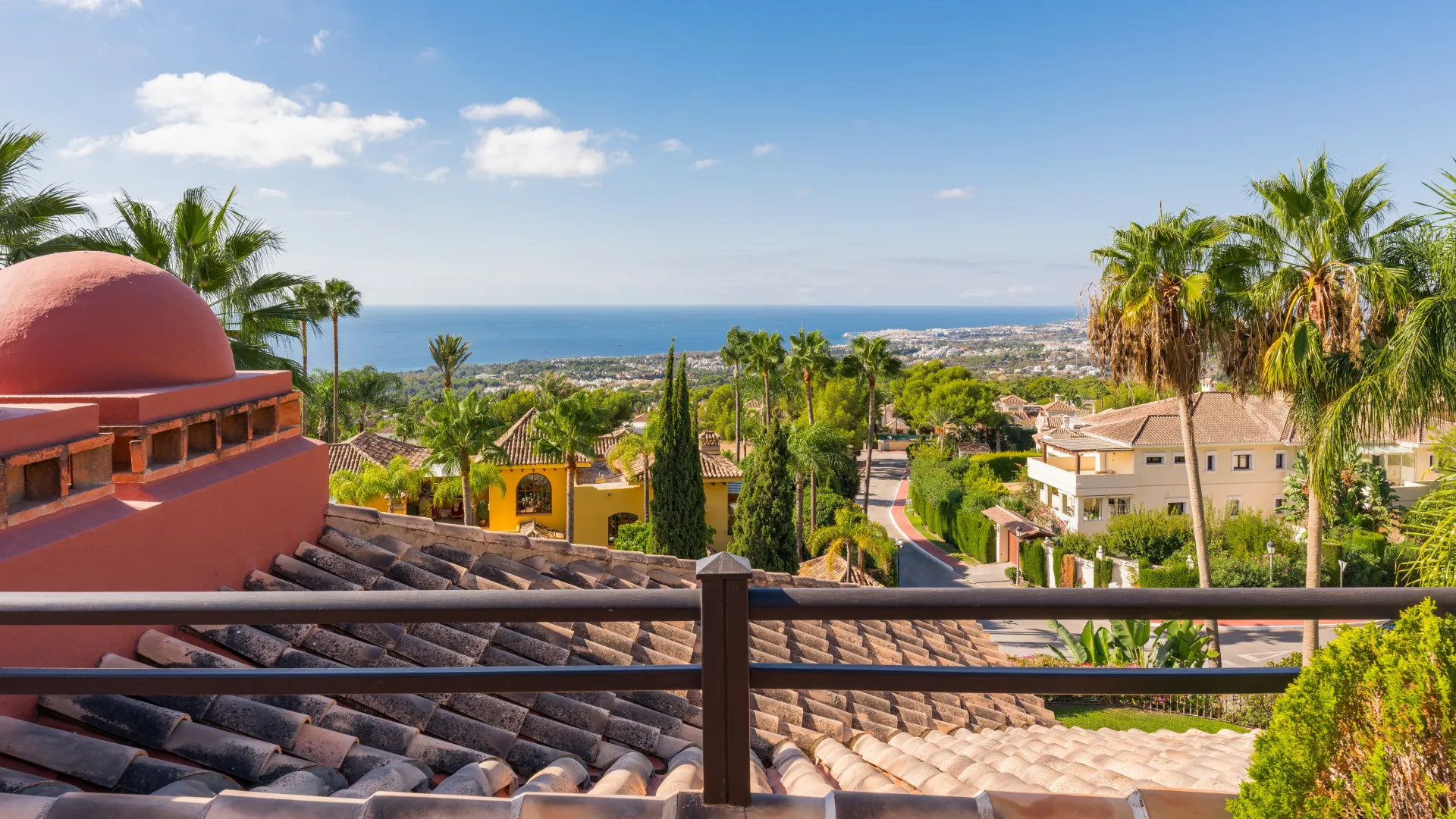 Se vende villa de 6 dormitorios en Sierra Blanca