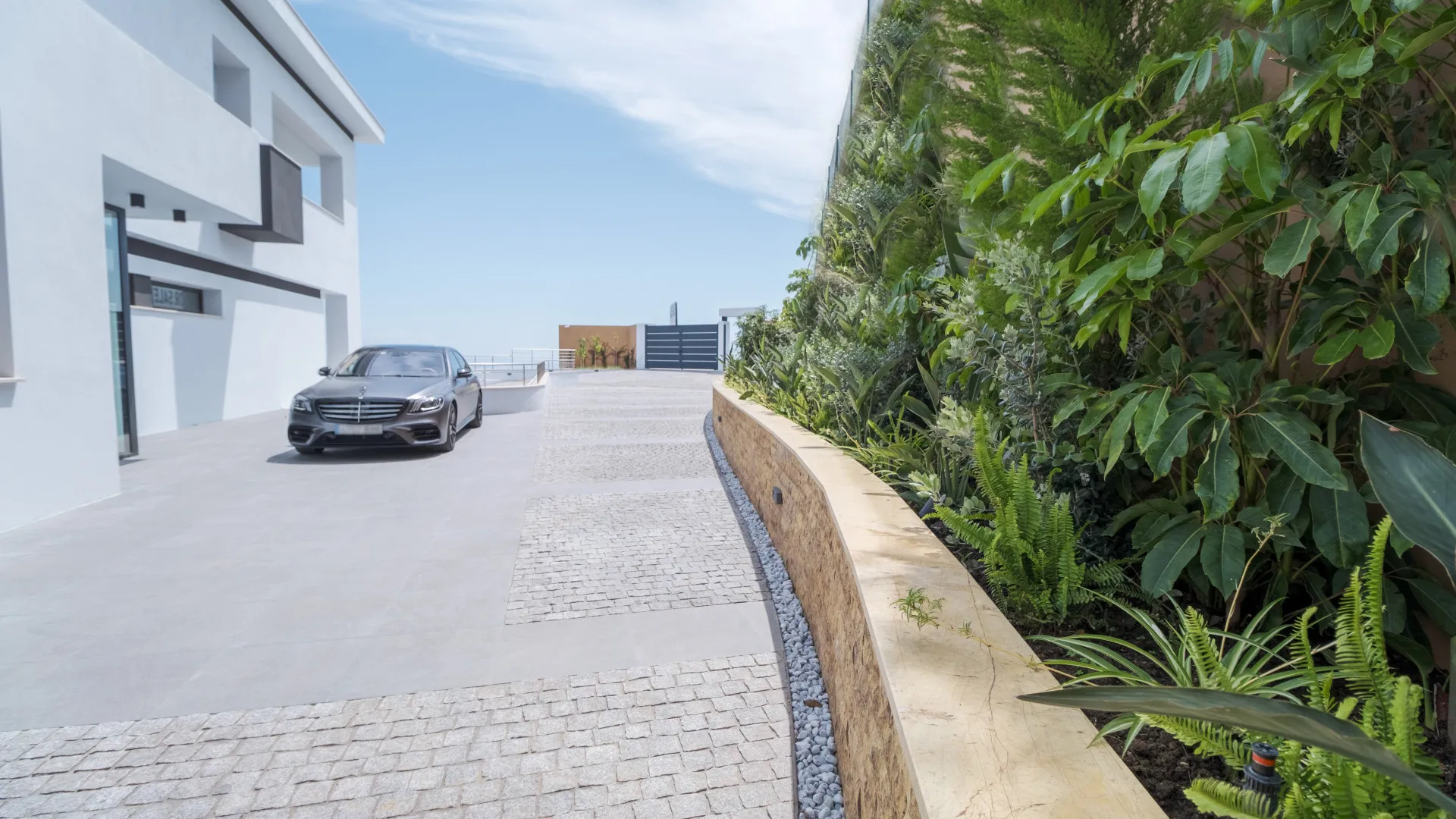 12 bedrooms villa for sale in La Reserva de Alcuzcuz
