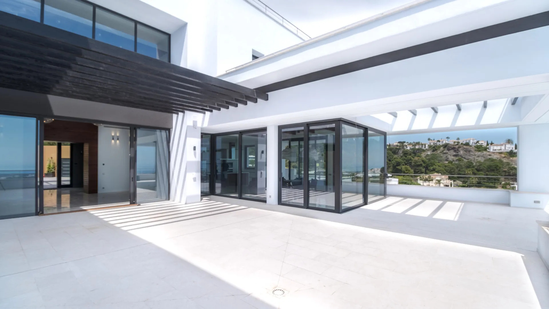 12 bedrooms villa for sale in La Reserva de Alcuzcuz