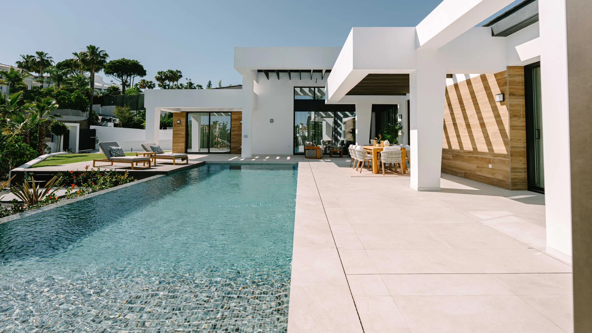 For sale Nueva Andalucia 4 bedrooms villa