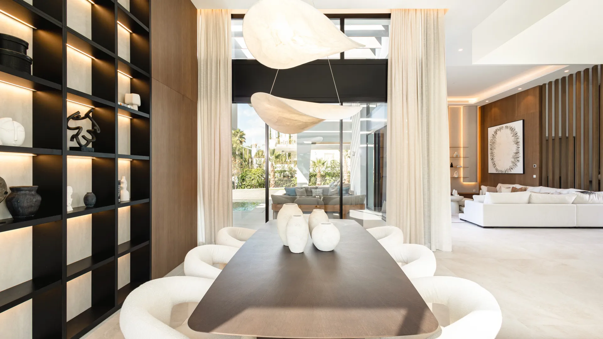 For sale Nueva Andalucia 4 bedrooms villa