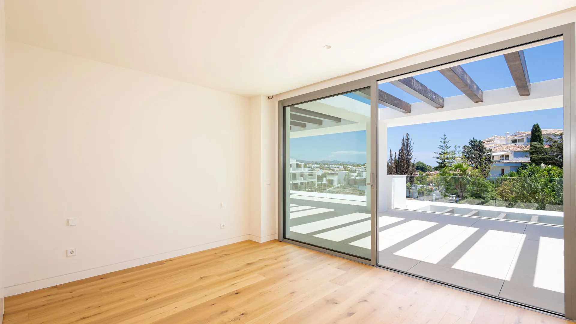 Duplex penthouse for sale in Señorio de Marbella