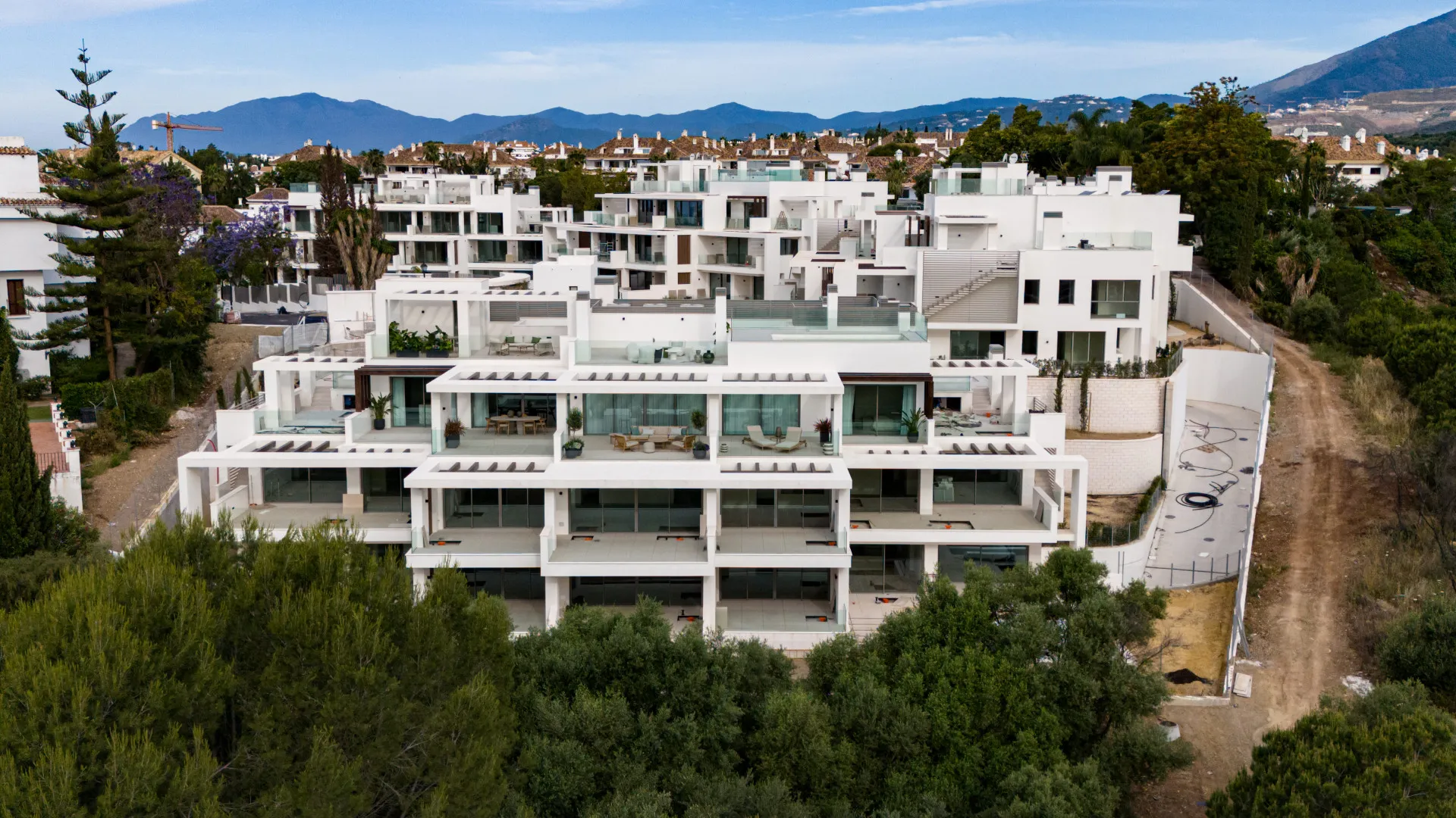 Duplex penthouse for sale in Señorio de Marbella