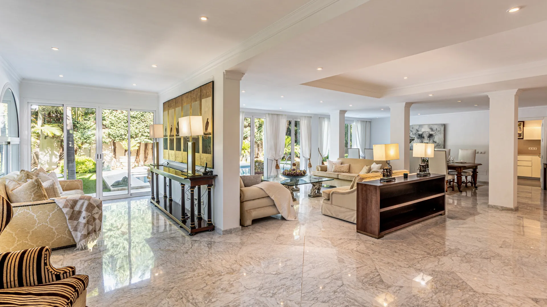 Los Monteros, villa con 5 dormitorios en venta
