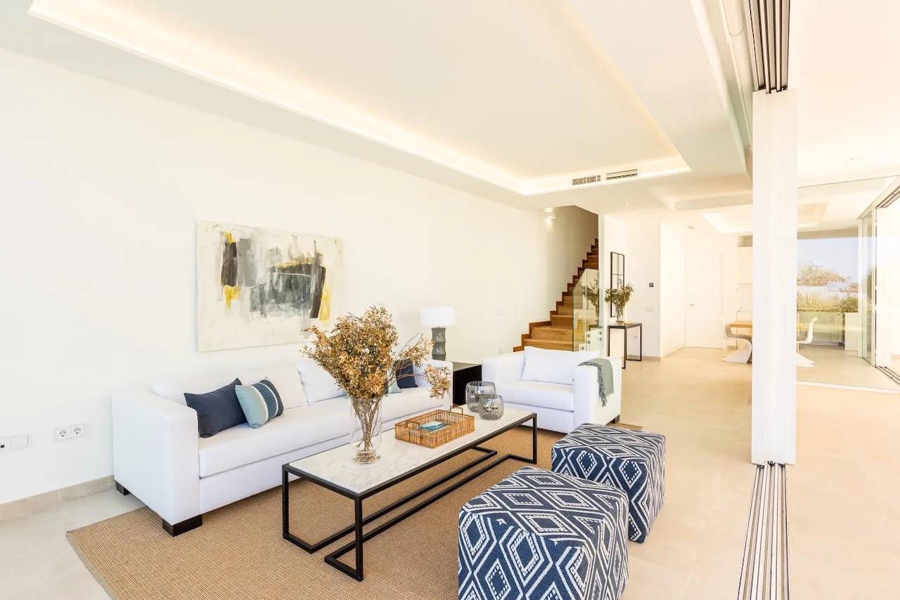 For sale Valdeolletas villa with 4 bedrooms