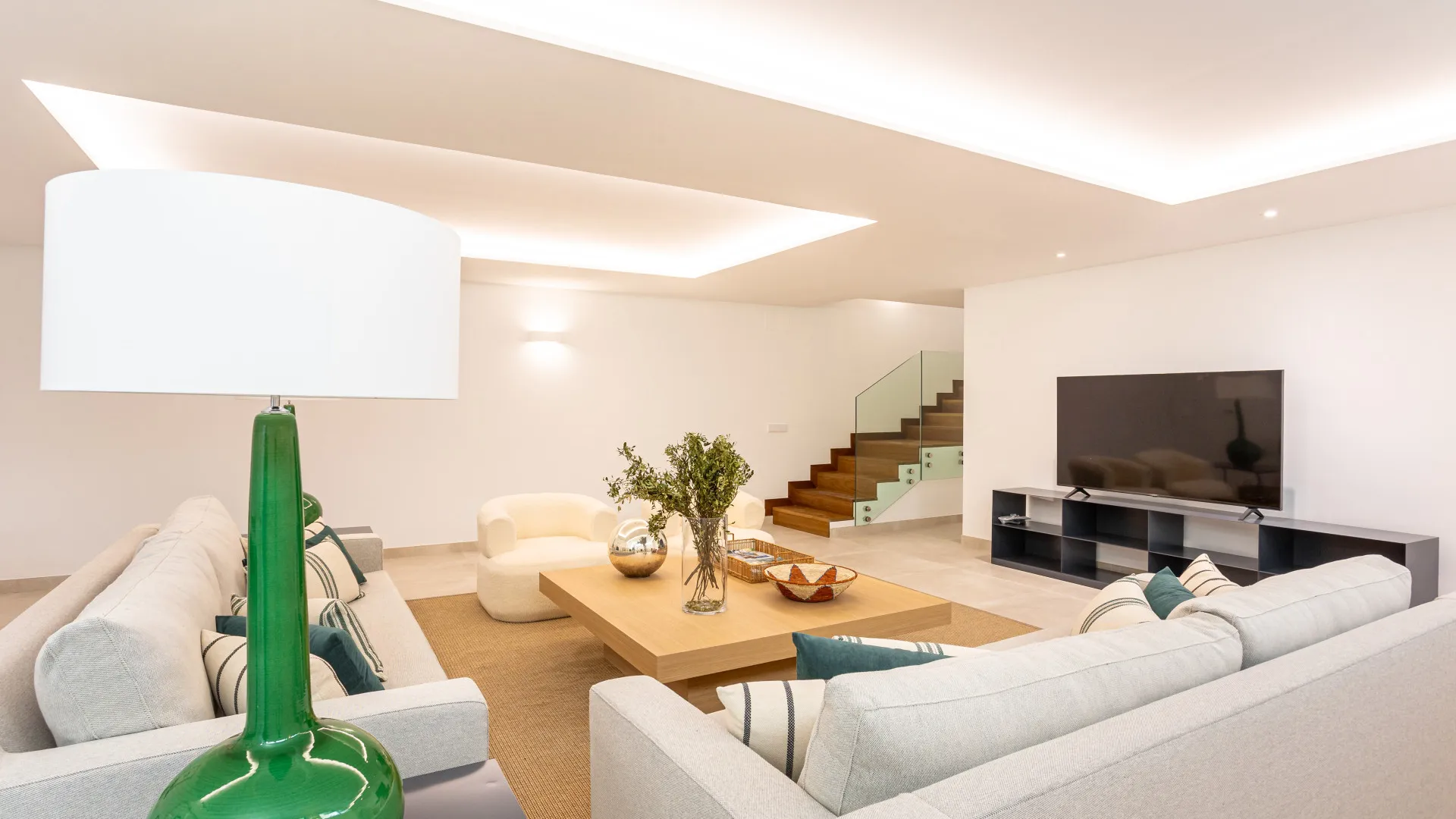 For sale Valdeolletas villa with 4 bedrooms