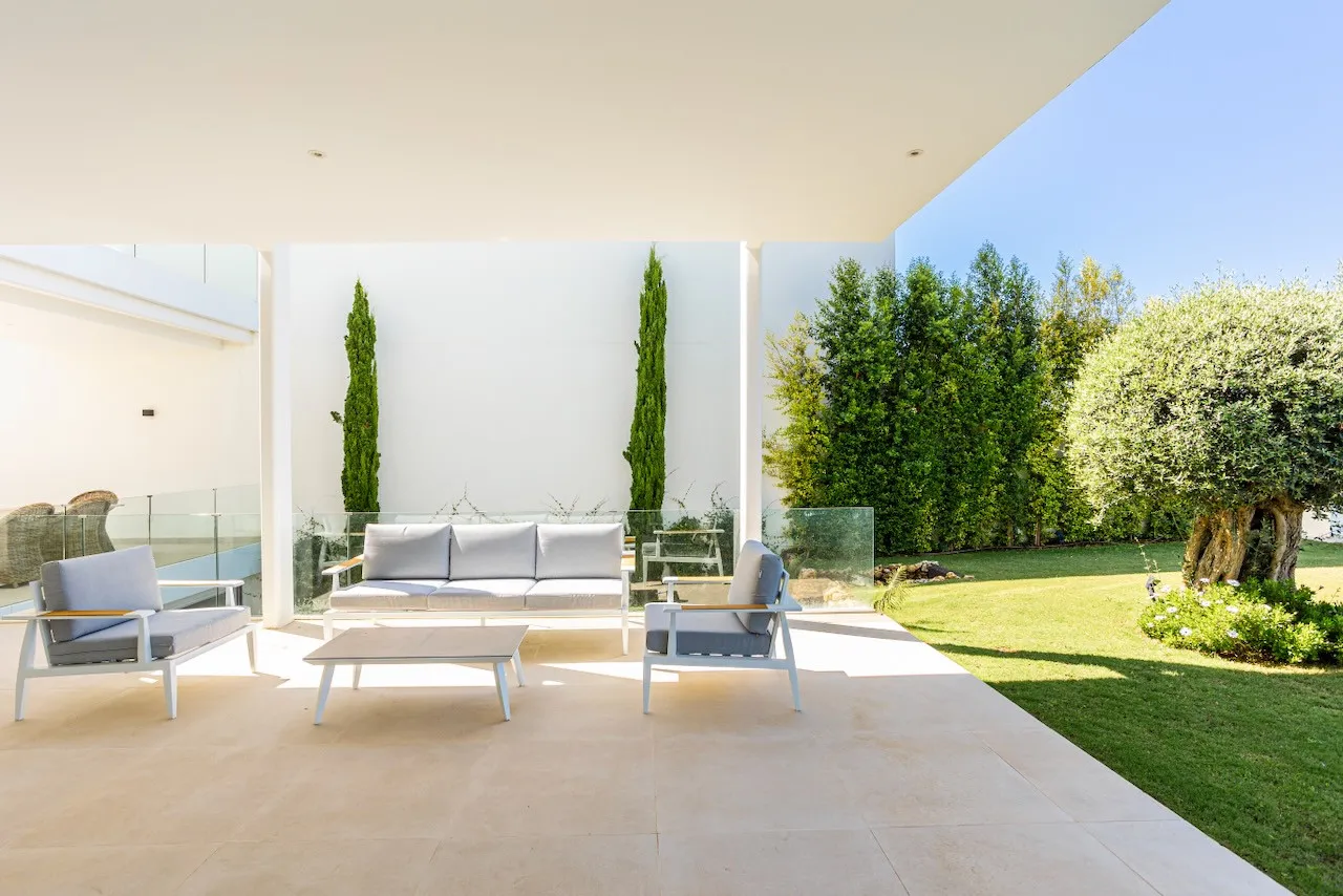 For sale Valdeolletas villa with 4 bedrooms