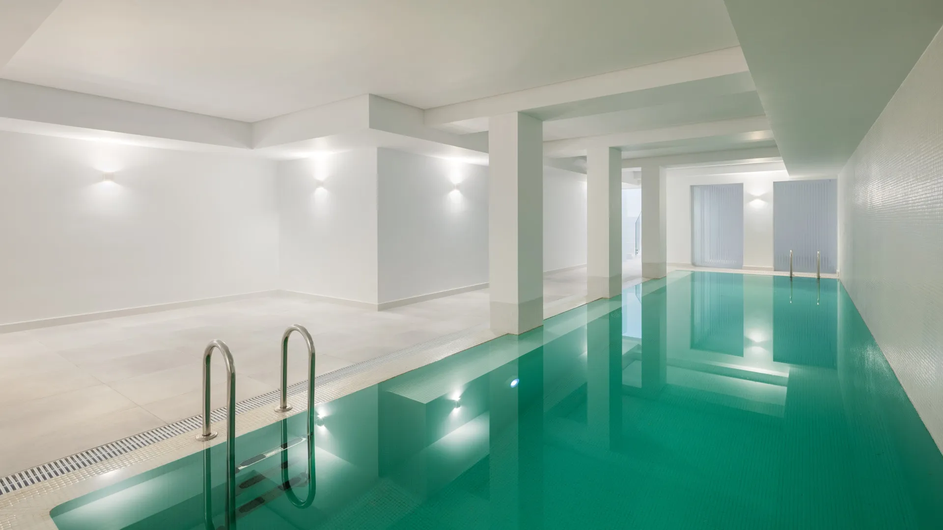 Mansion for sale in El Madroñal with 5 bedrooms