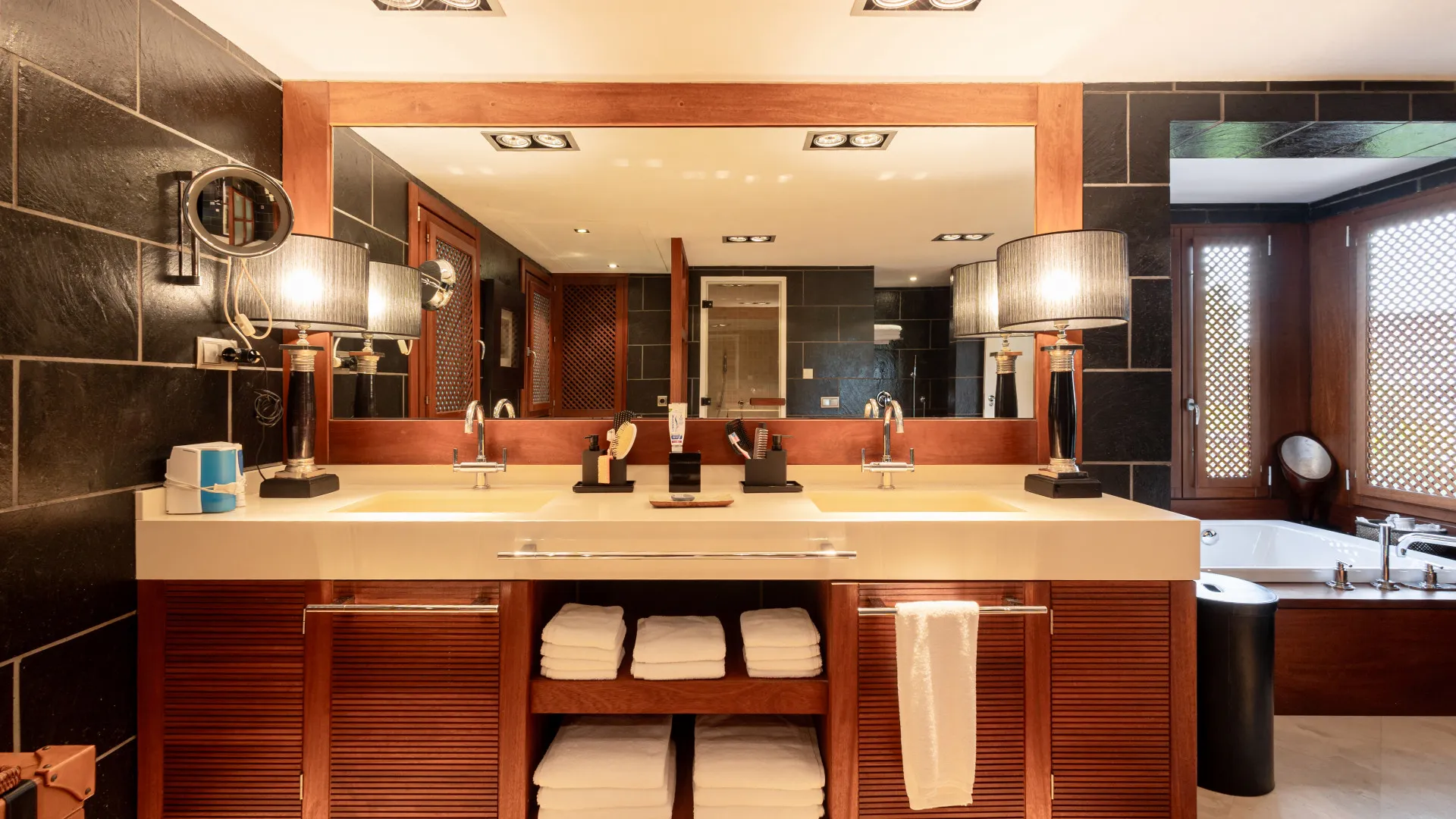 For sale villa in Los Monteros