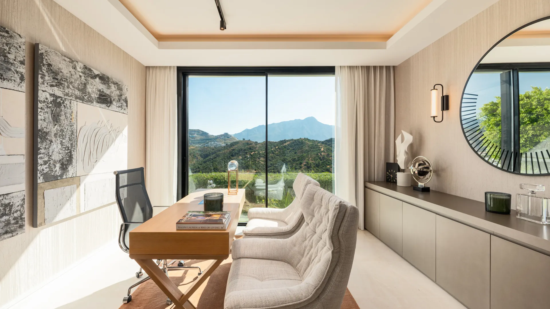 Villa in El Herrojo for sale
