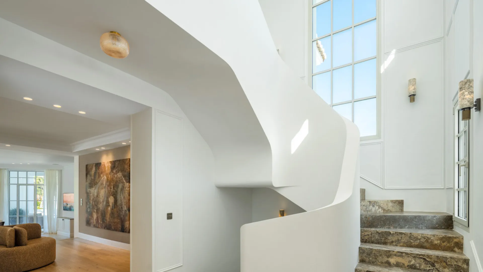5 bedrooms Nueva Andalucia villa for sale