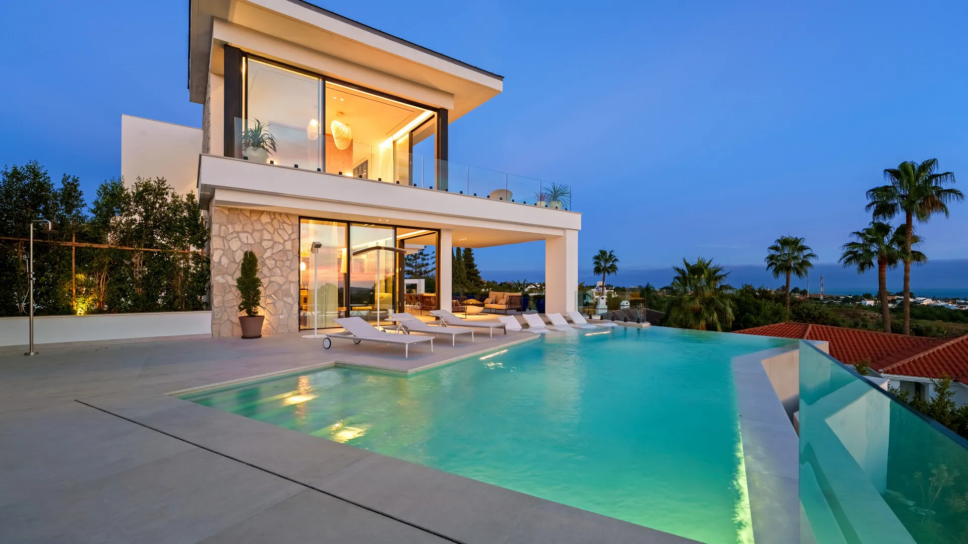 5 bedrooms villa for sale in La Quinta