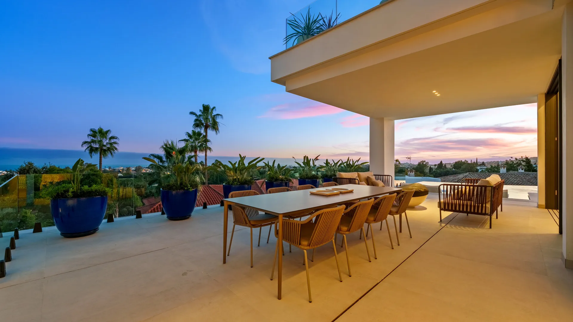 5 bedrooms villa for sale in La Quinta