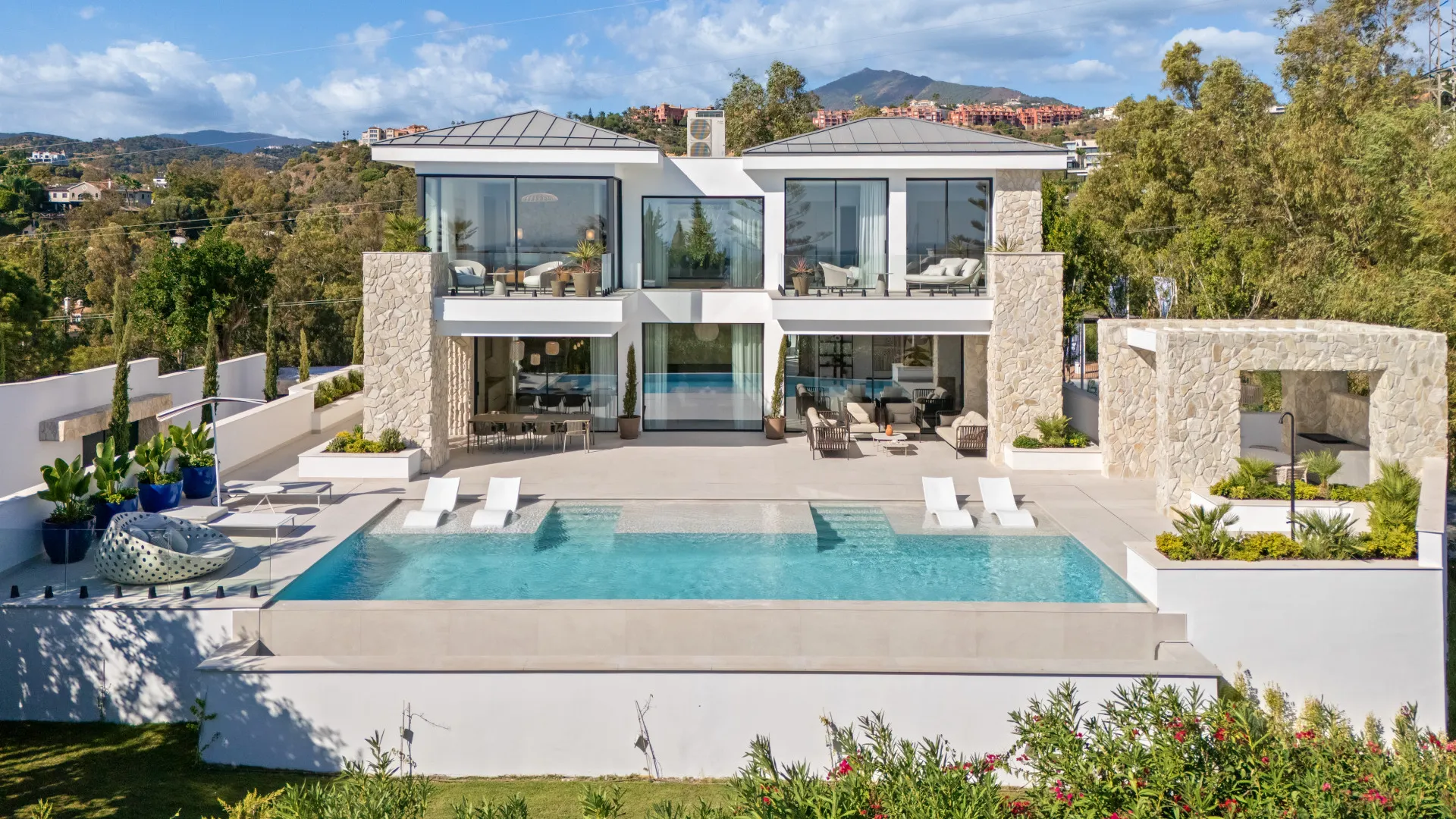 Se vende villa en La Quinta