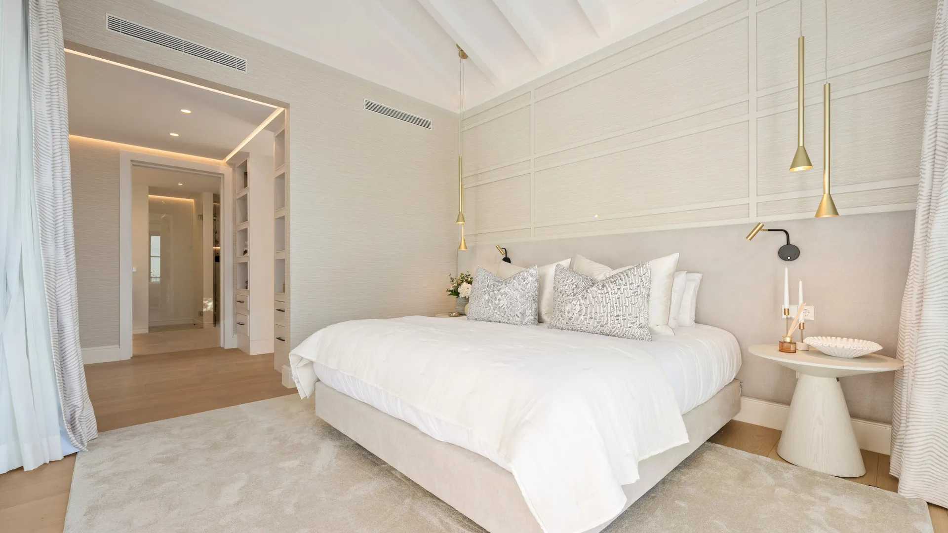5 bedrooms villa in La Quinta for sale