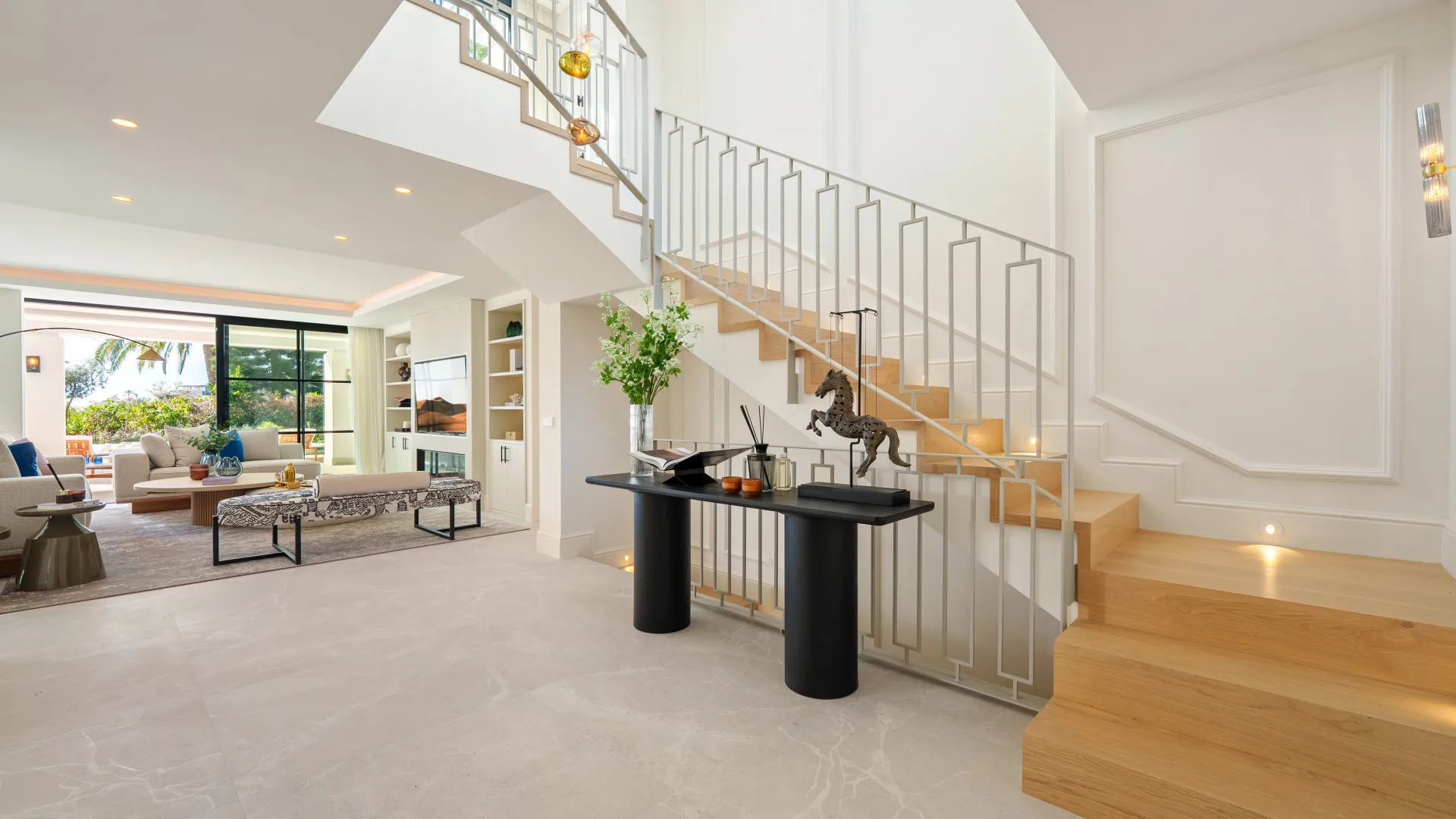 5 bedrooms villa in La Quinta for sale