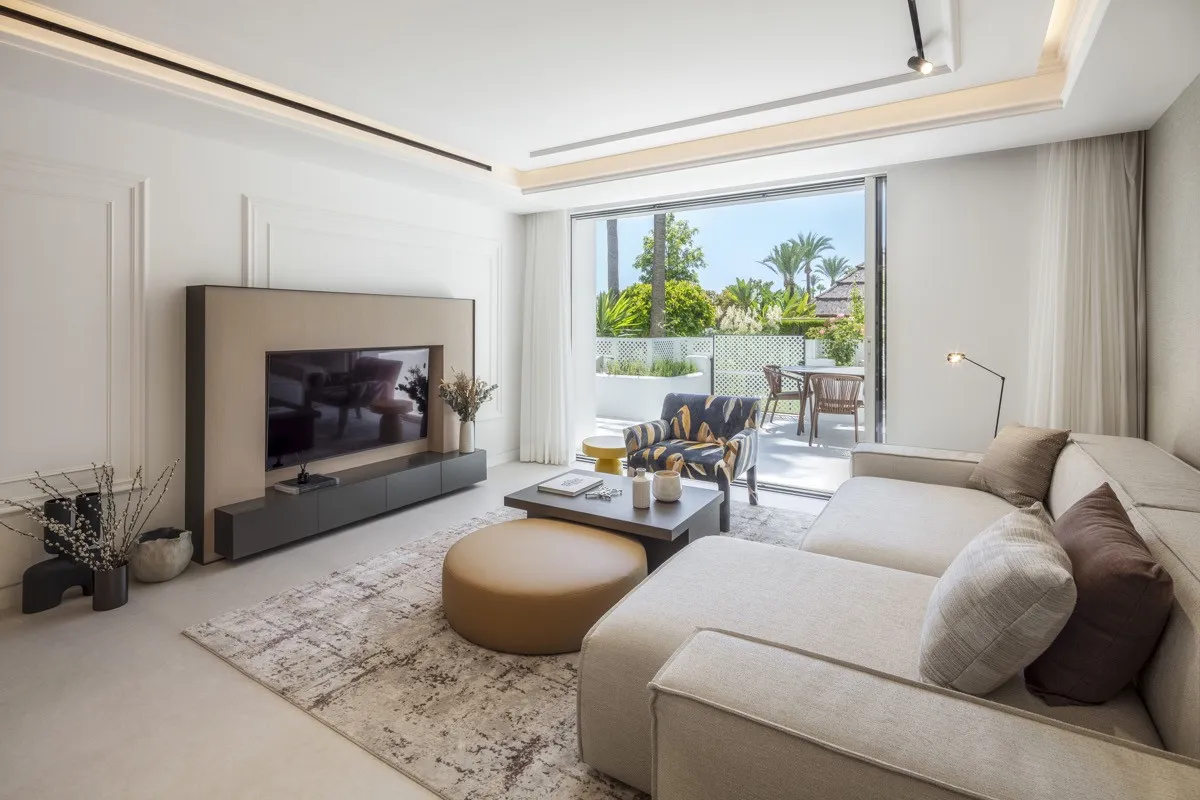 Se vende apartamento planta baja en Puente Romano