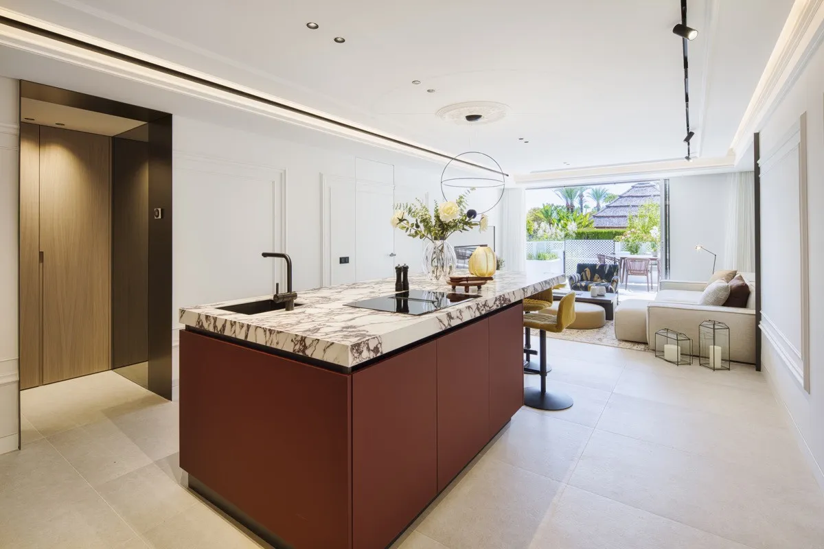 Se vende apartamento planta baja en Puente Romano