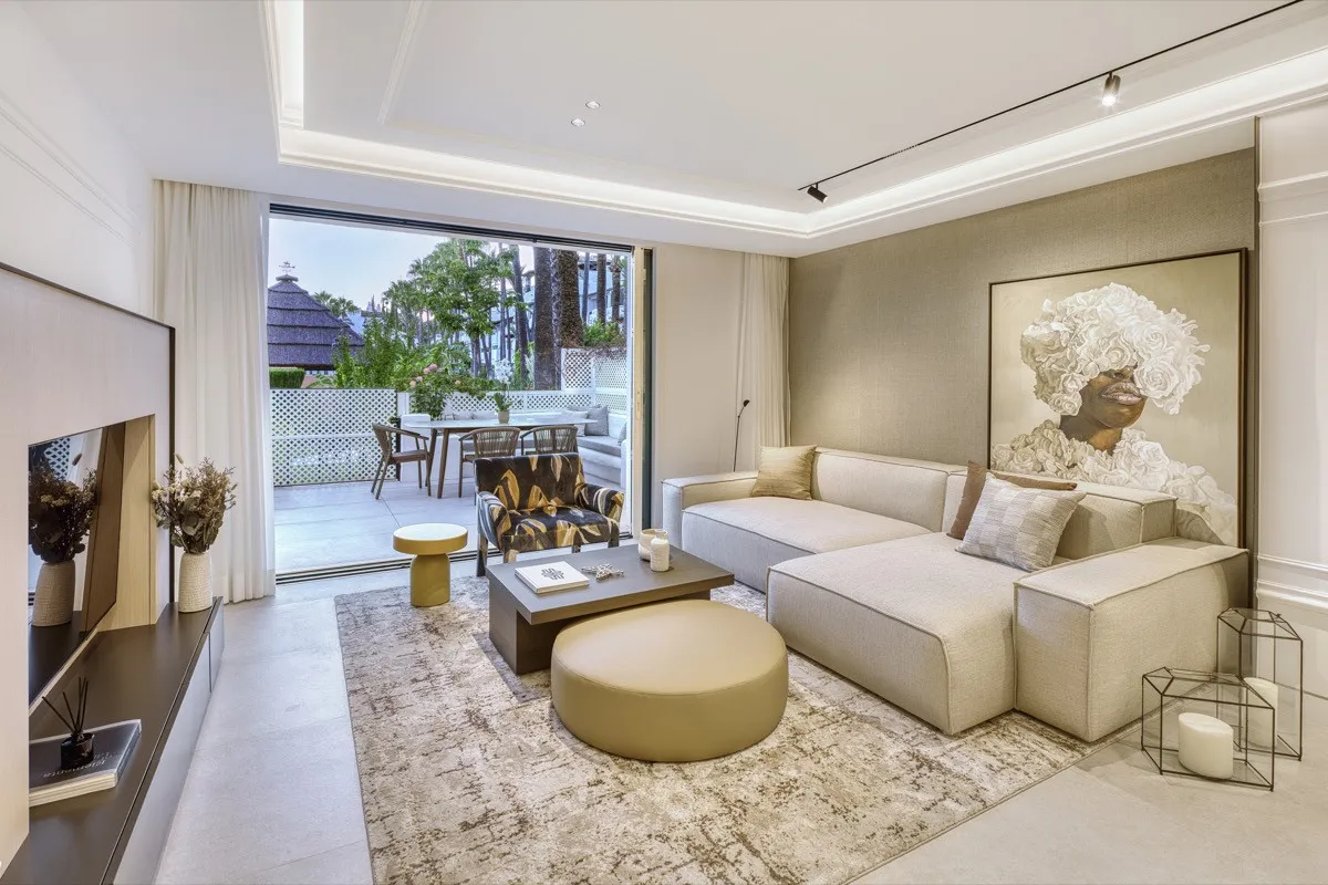 Se vende apartamento planta baja en Puente Romano