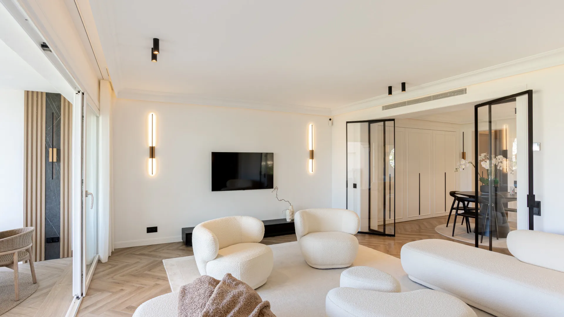 3 bedrooms semi detached house for sale in Benahavis