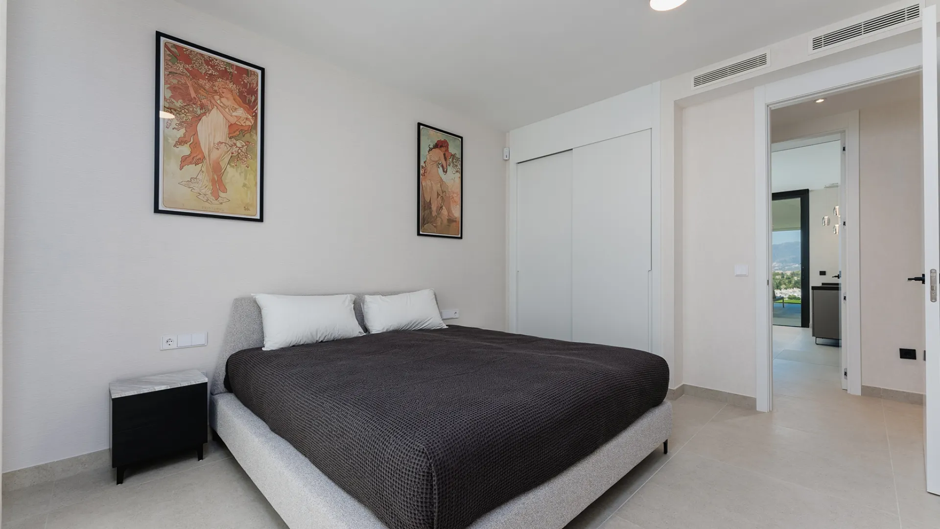 For sale apartment with 3 bedrooms in Cabopino