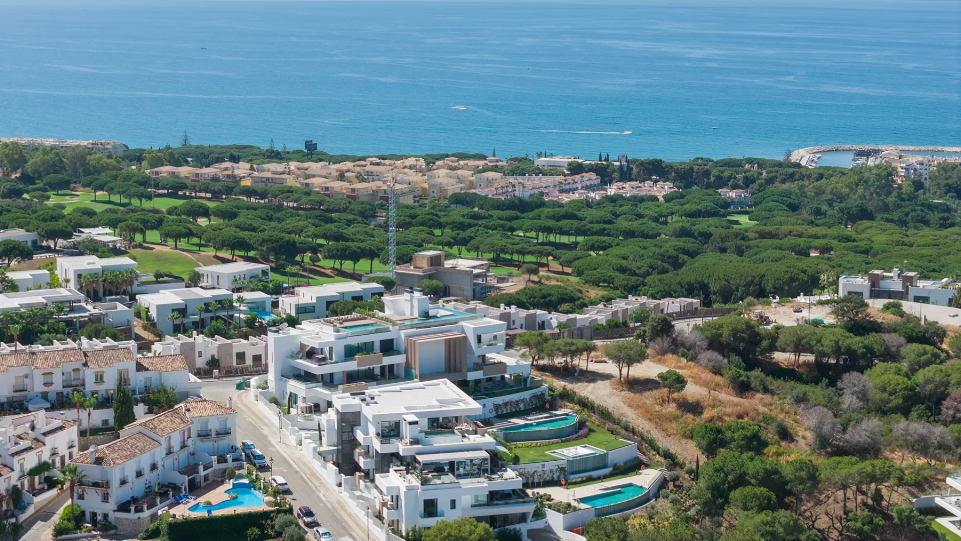 For sale apartment with 3 bedrooms in Cabopino