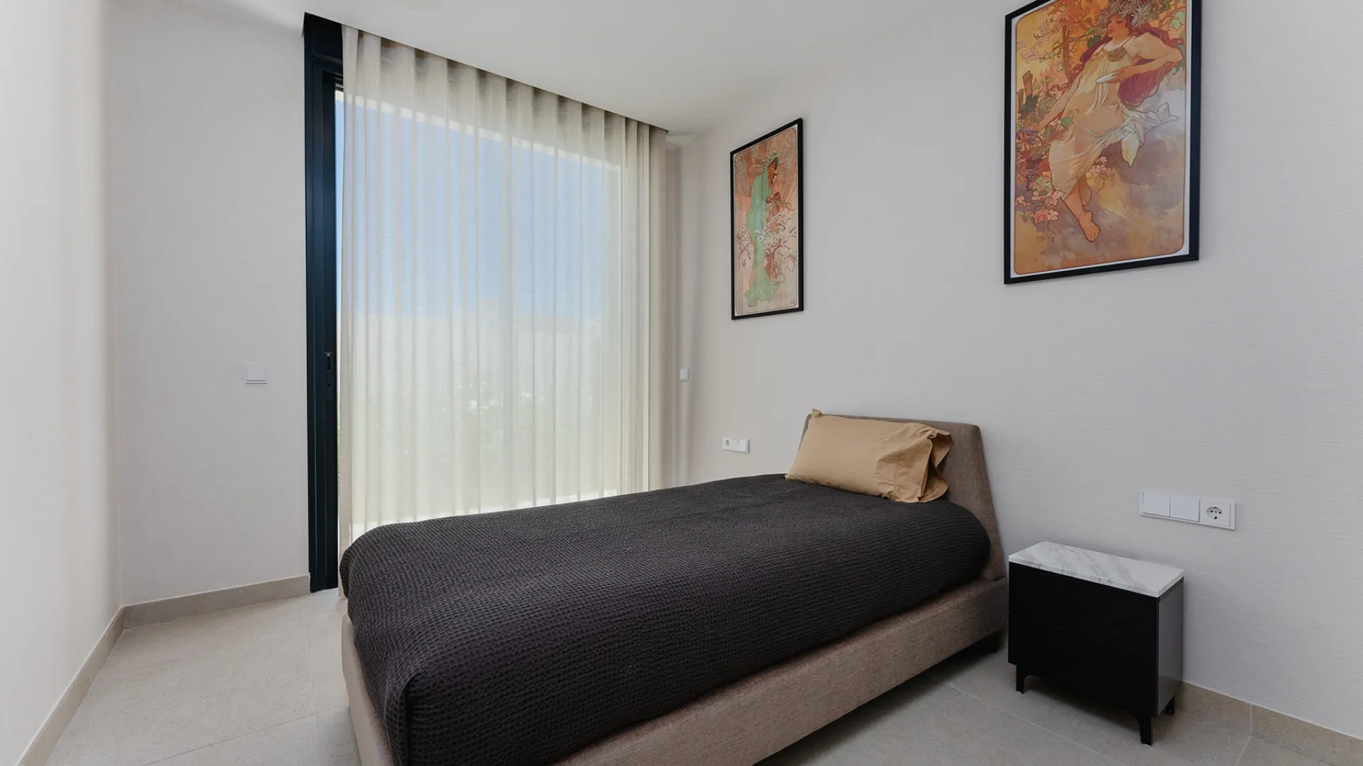 For sale apartment with 3 bedrooms in Cabopino