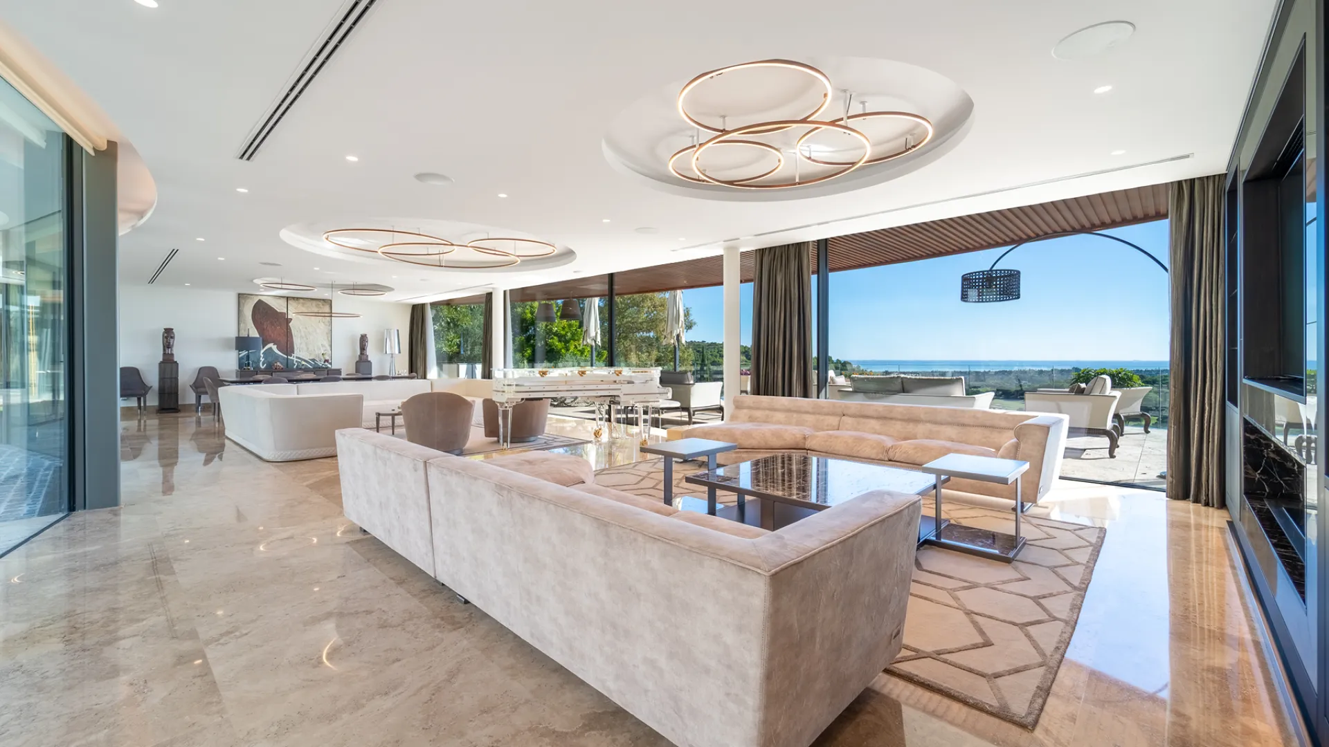 Villa en venta de 7 dormitorios en El Mirador