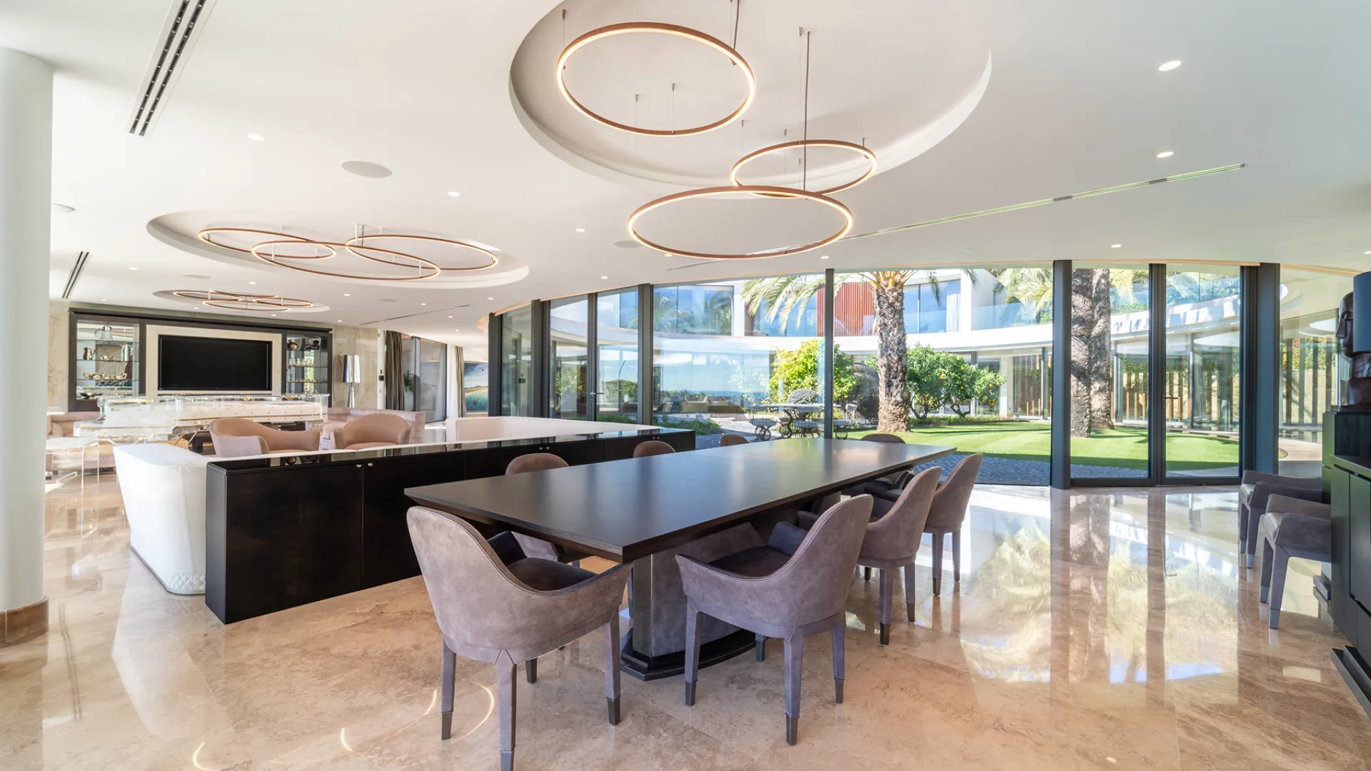Villa en venta de 7 dormitorios en El Mirador