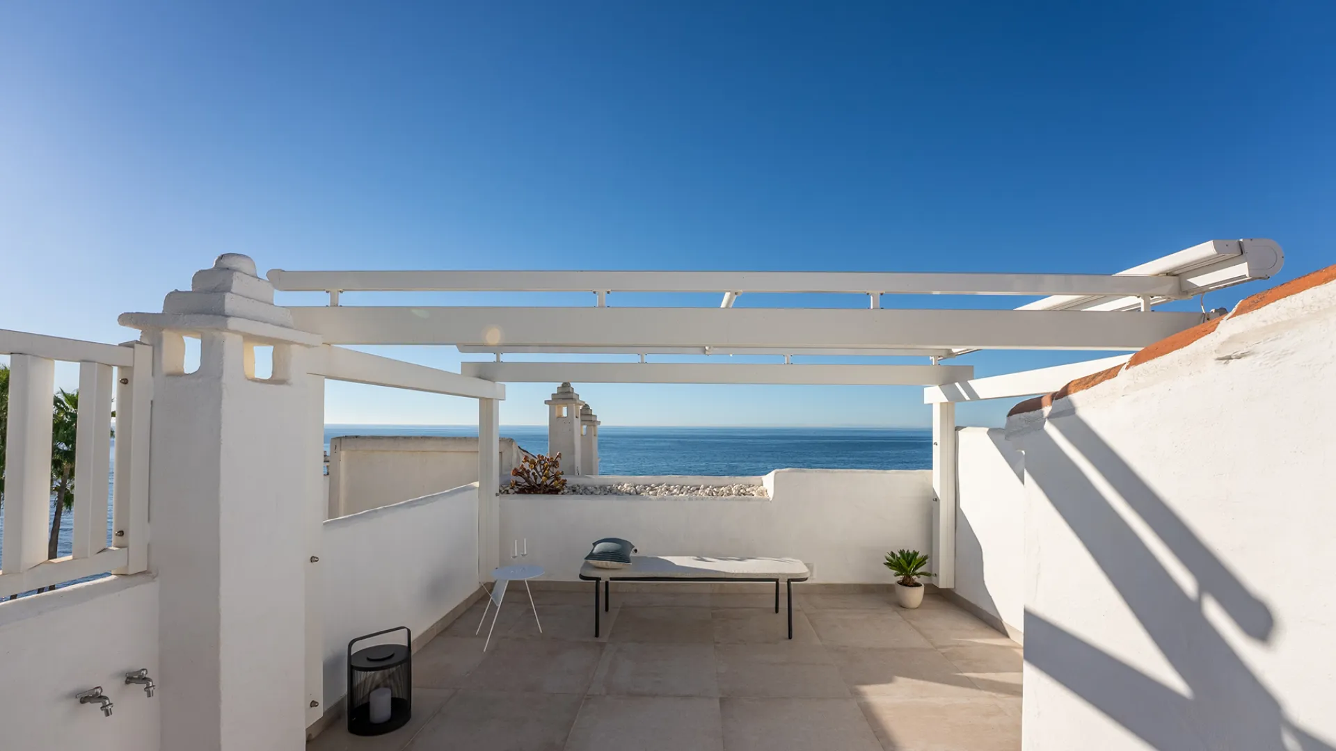 El Romeral de Calahonda 2 bedrooms penthouse for sale