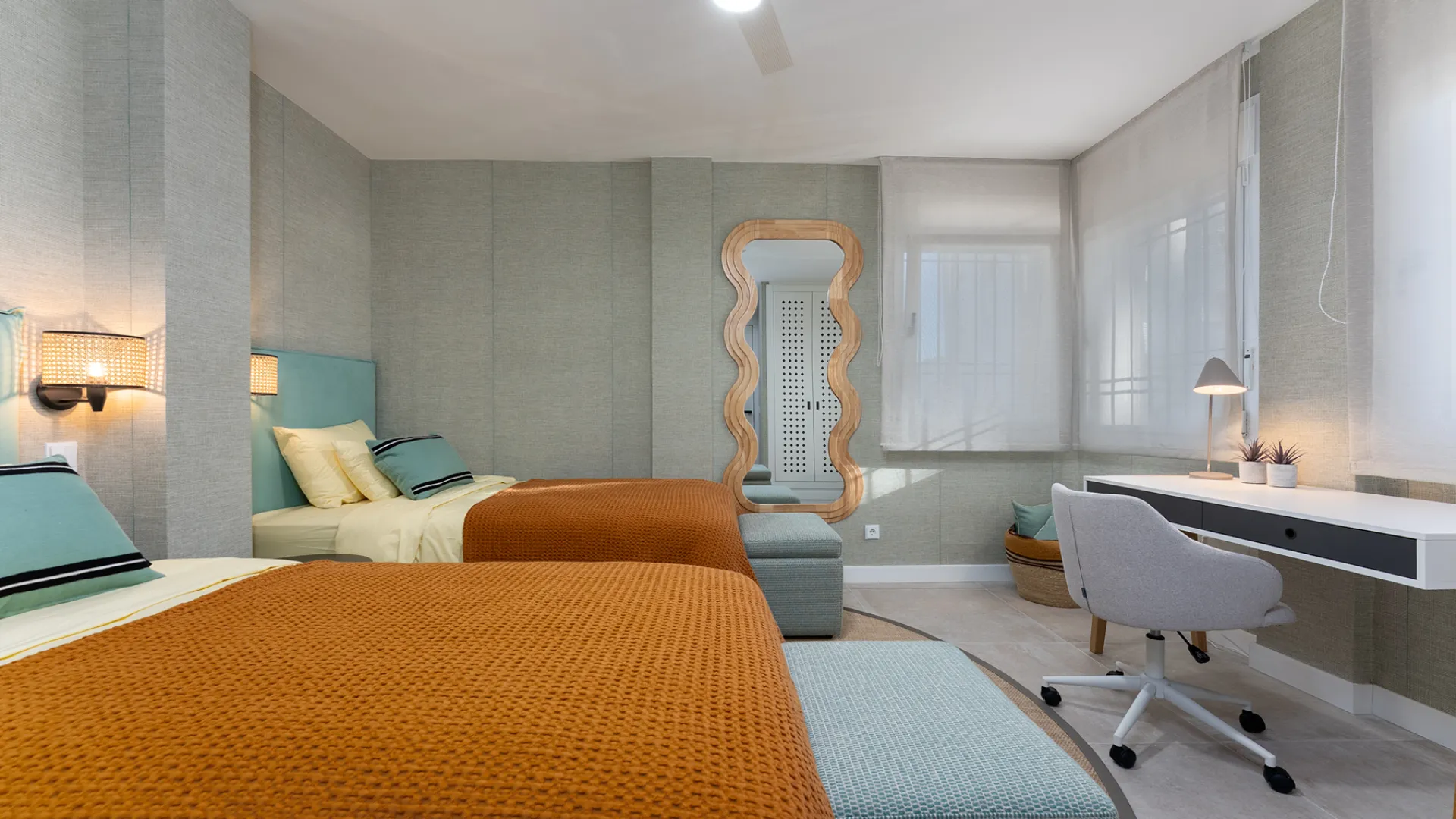 El Romeral de Calahonda 2 bedrooms penthouse for sale