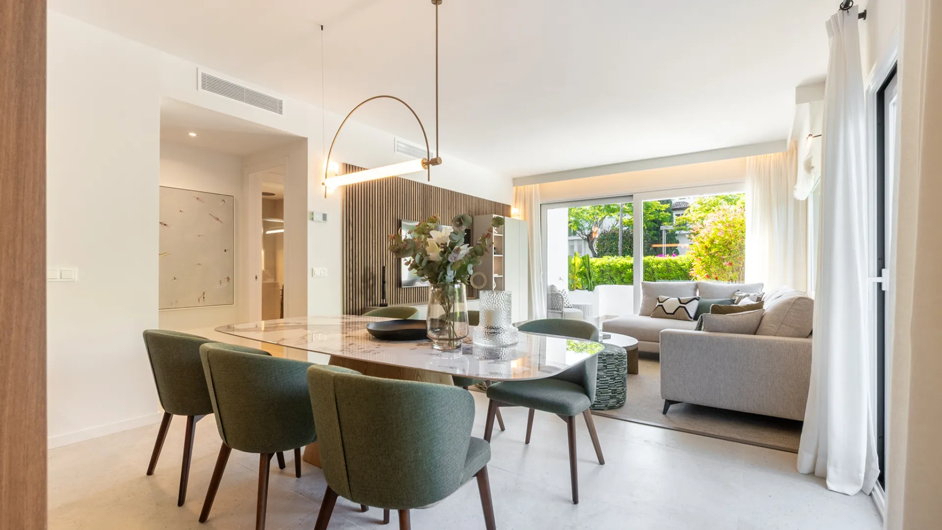 Apartment for sale in Alhambra del Mar with 4 bedrooms