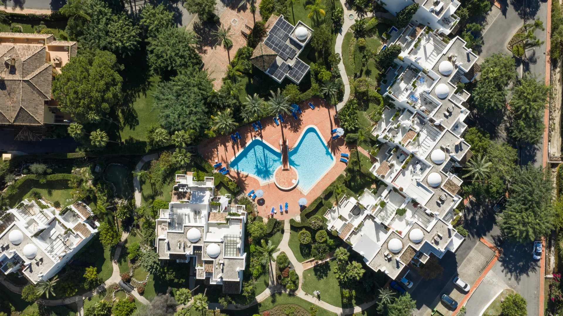 Apartment for sale in Alhambra del Mar with 4 bedrooms