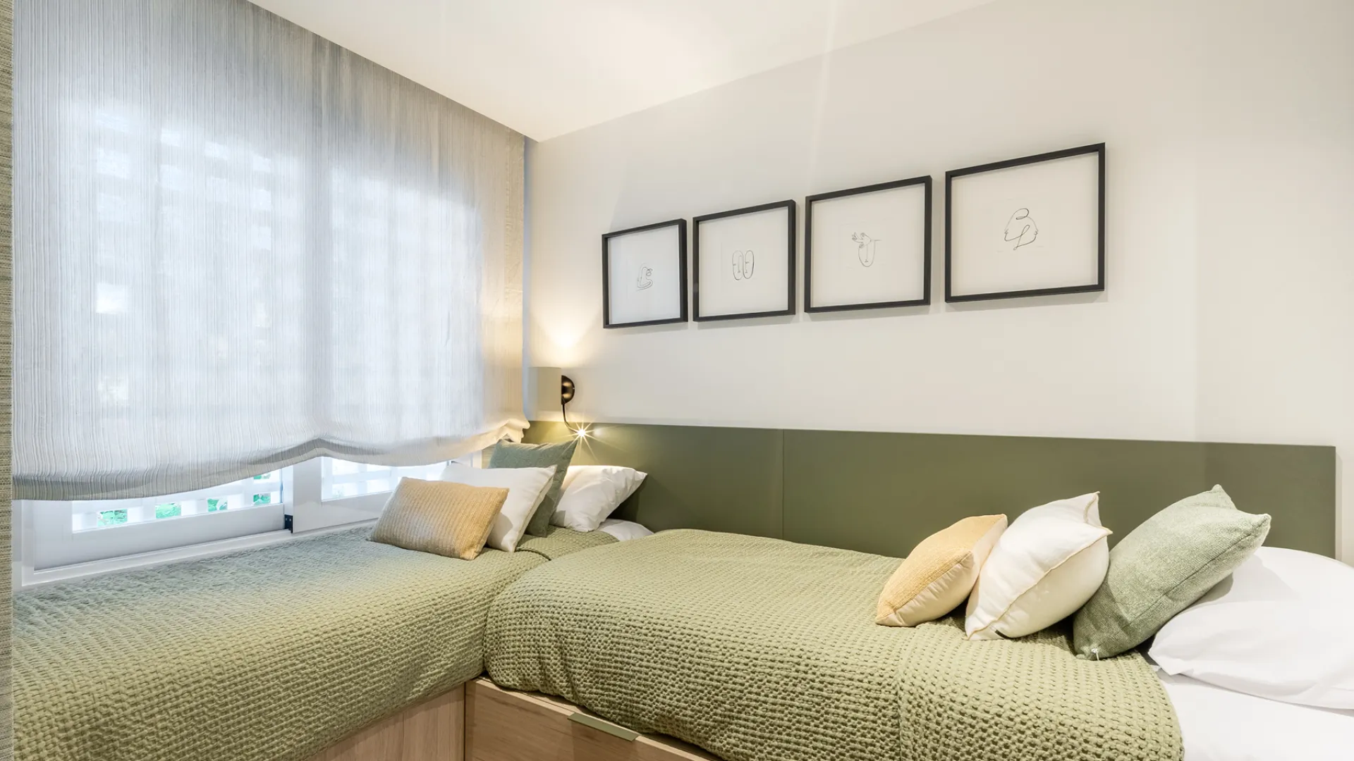 Apartment for sale in Alhambra del Mar with 4 bedrooms
