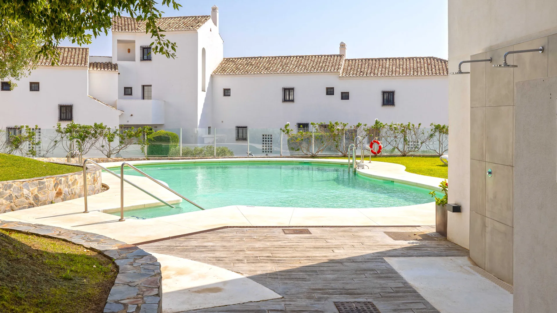 2 bedrooms Los Altos de los Monteros penthouse for sale