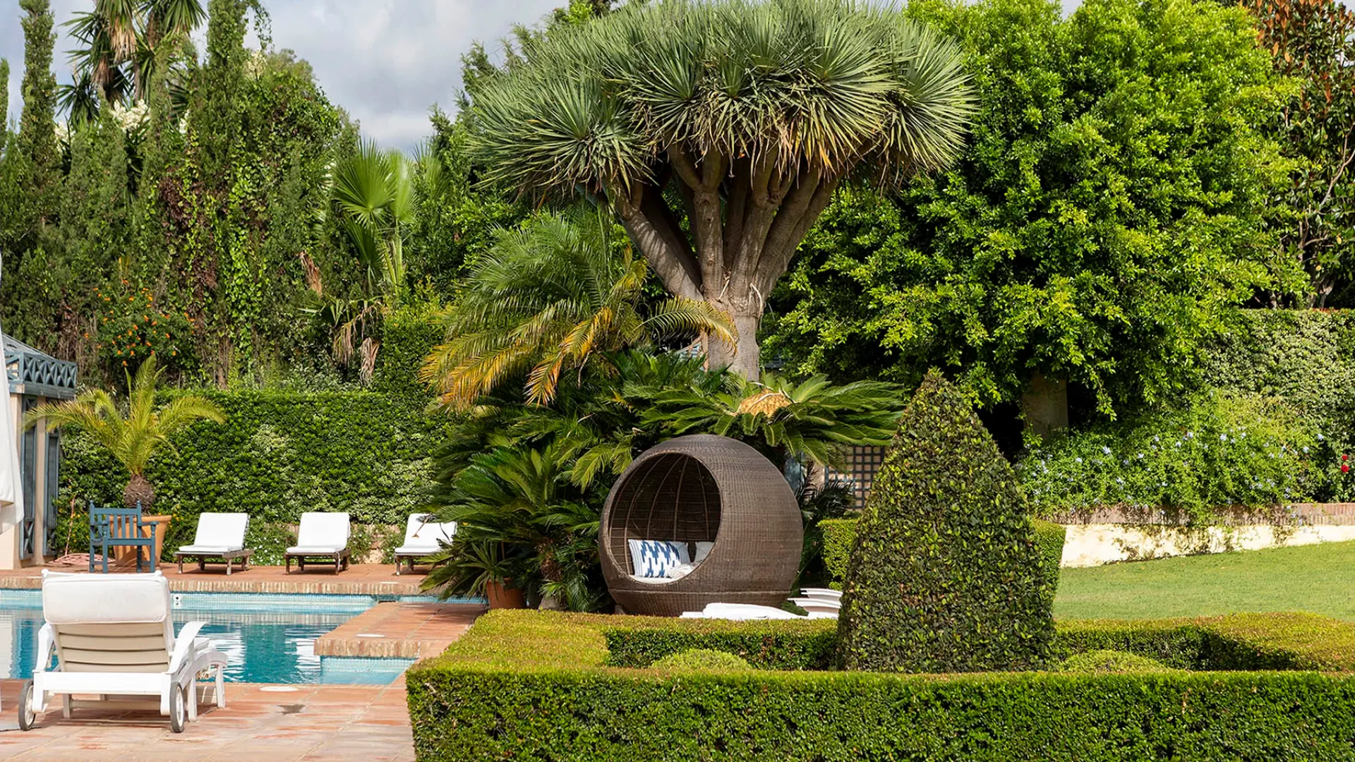 For sale villa in Zona E with 9 bedrooms