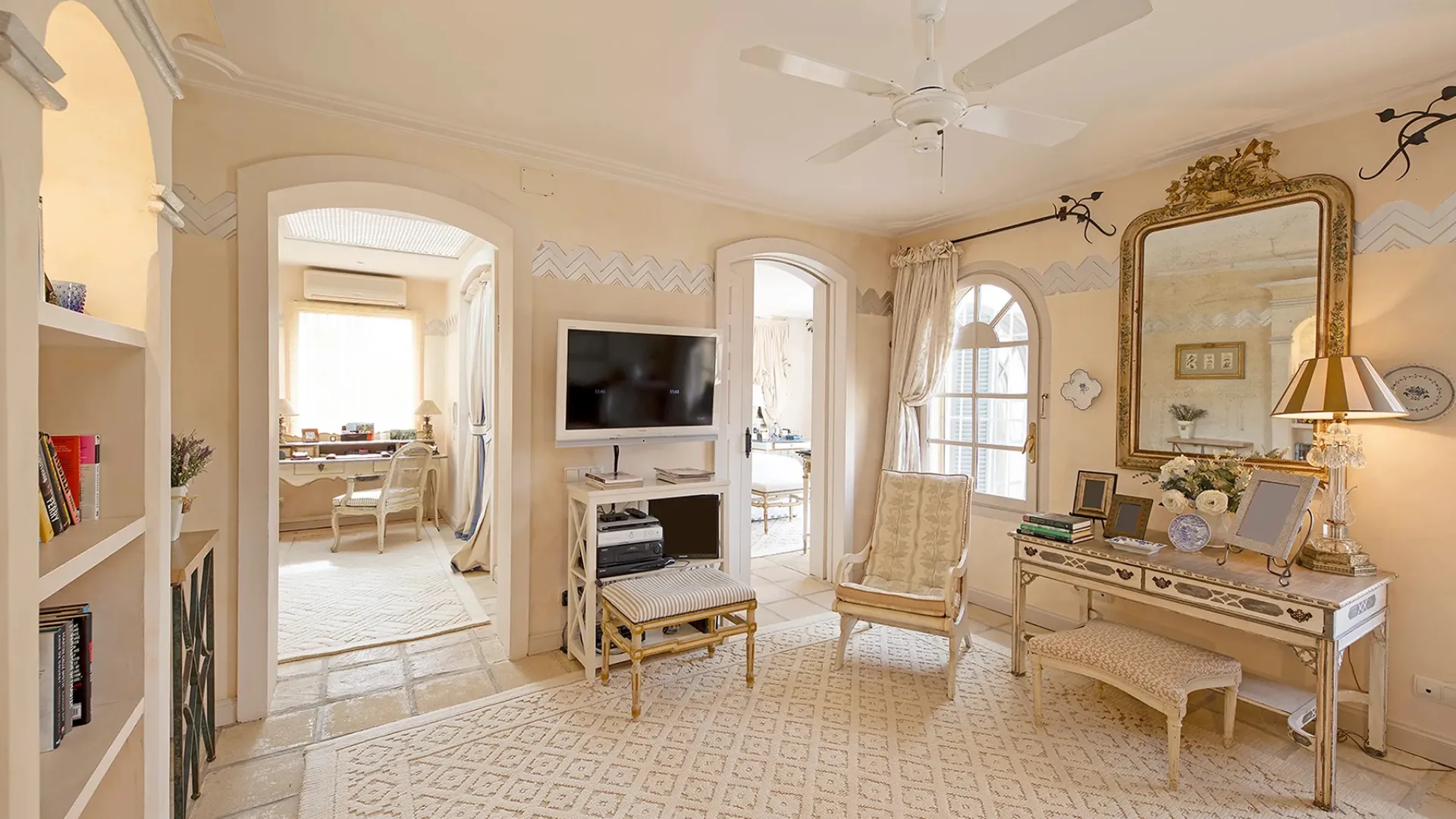 For sale villa in Zona E with 9 bedrooms