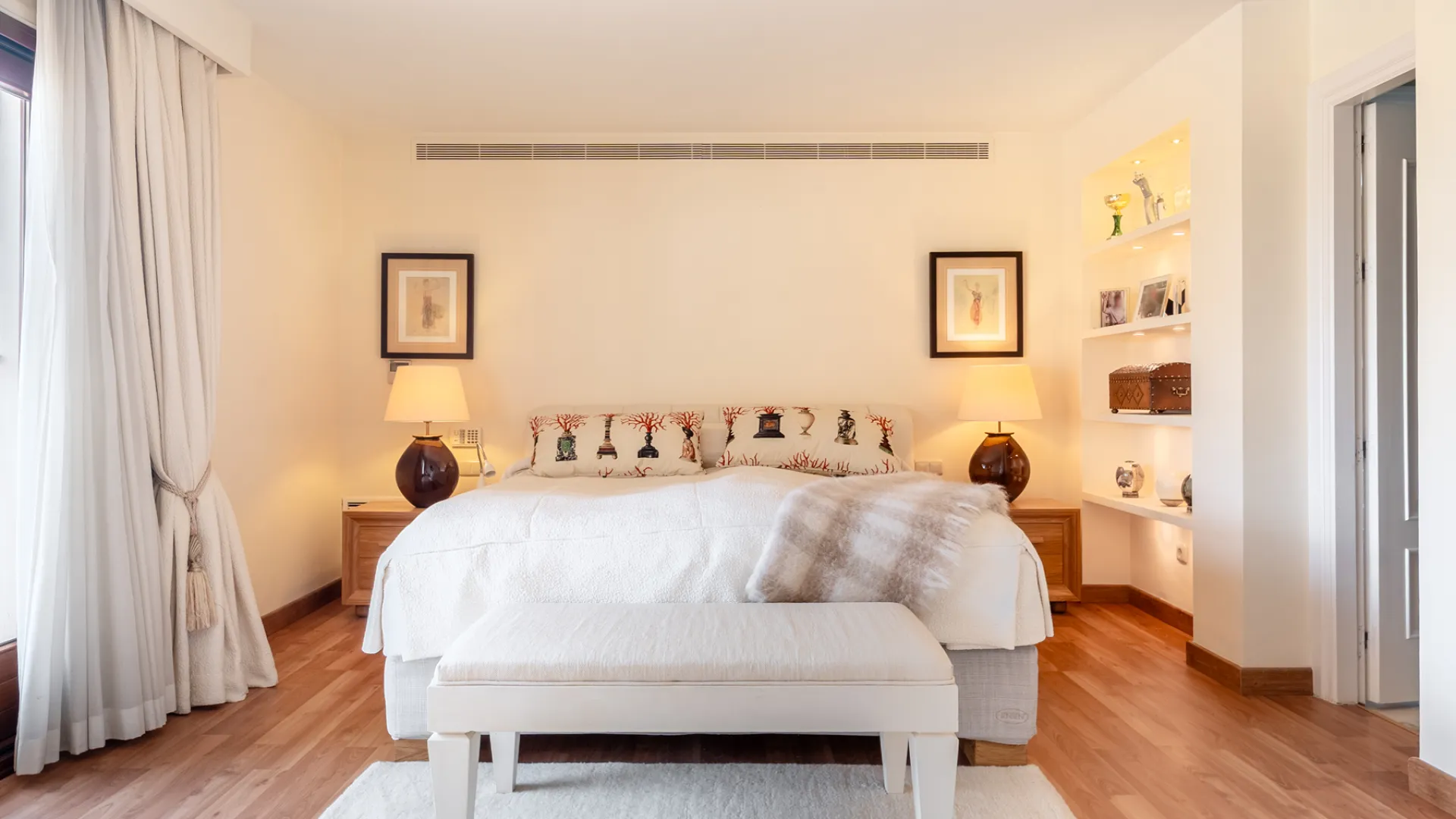 3 bedrooms villa in Las Brisas del Golf for sale