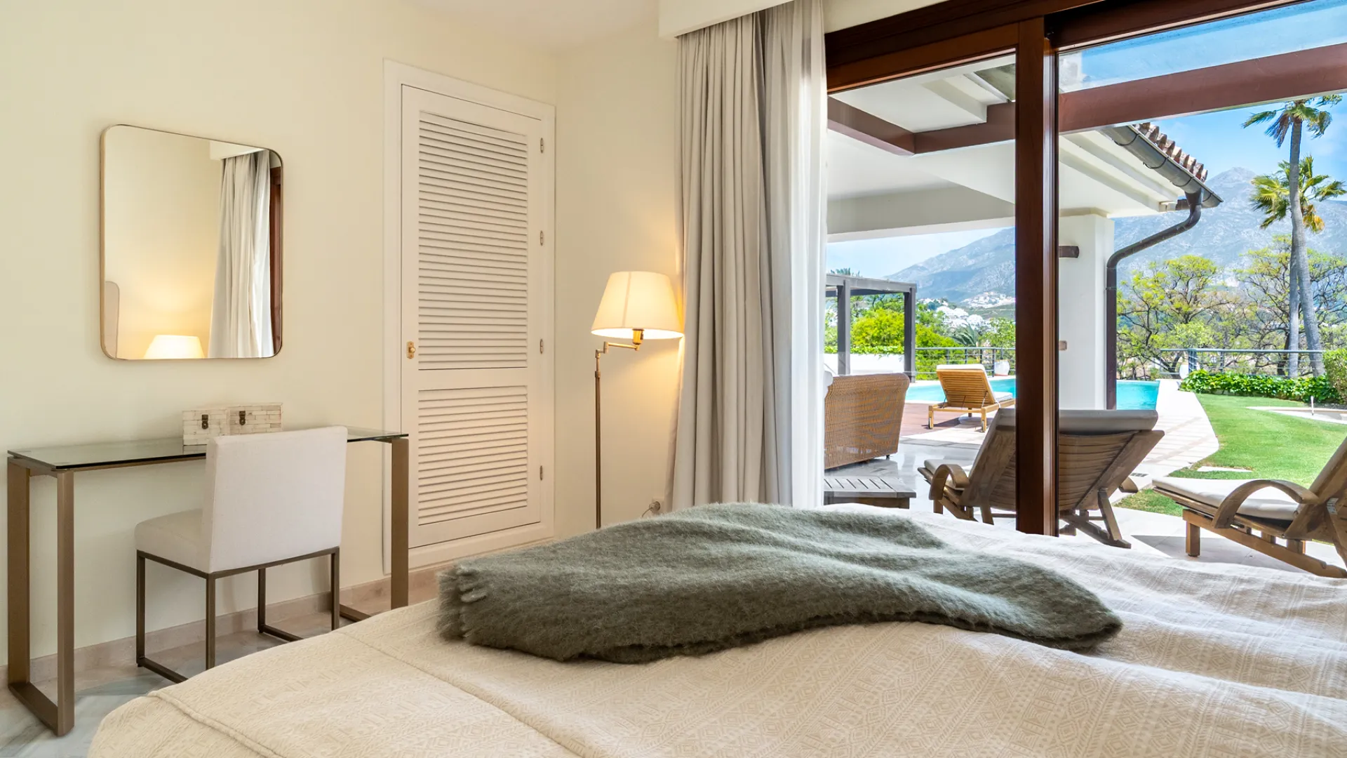 3 bedrooms villa in Las Brisas del Golf for sale