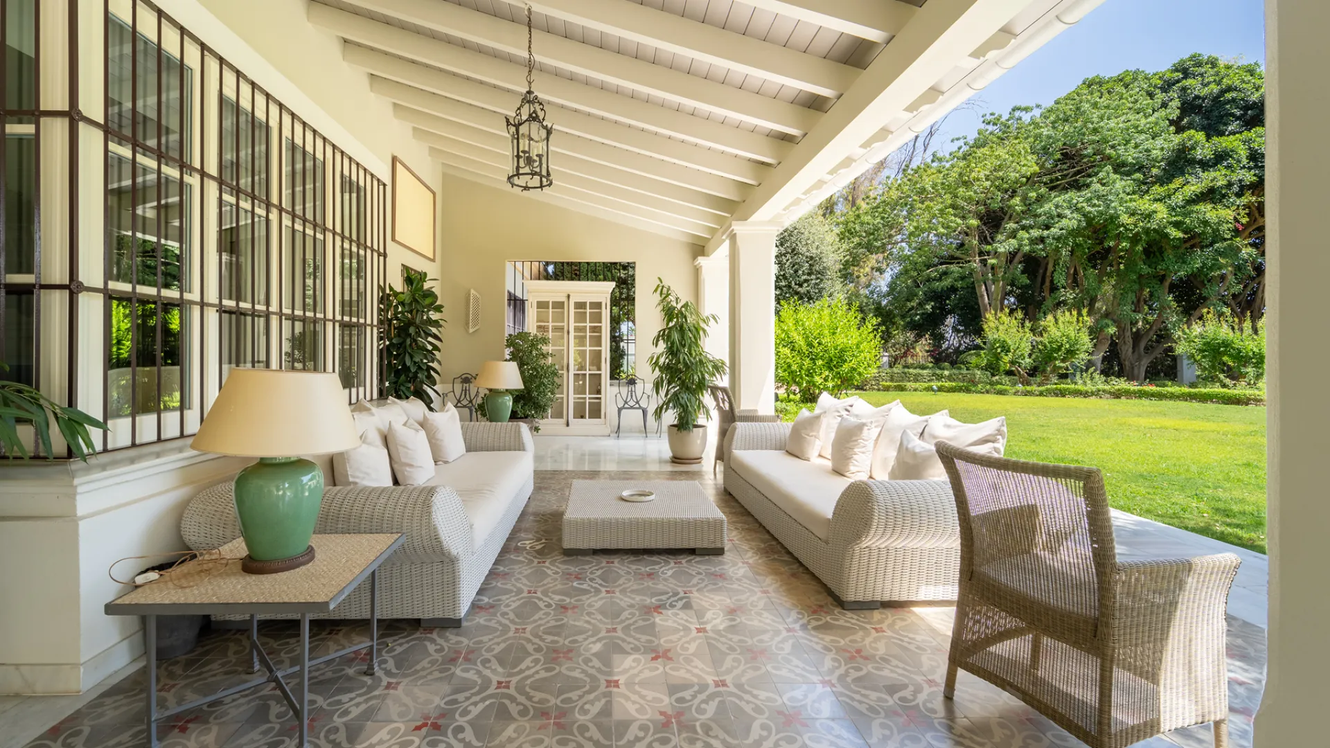 El Vicario villa for sale