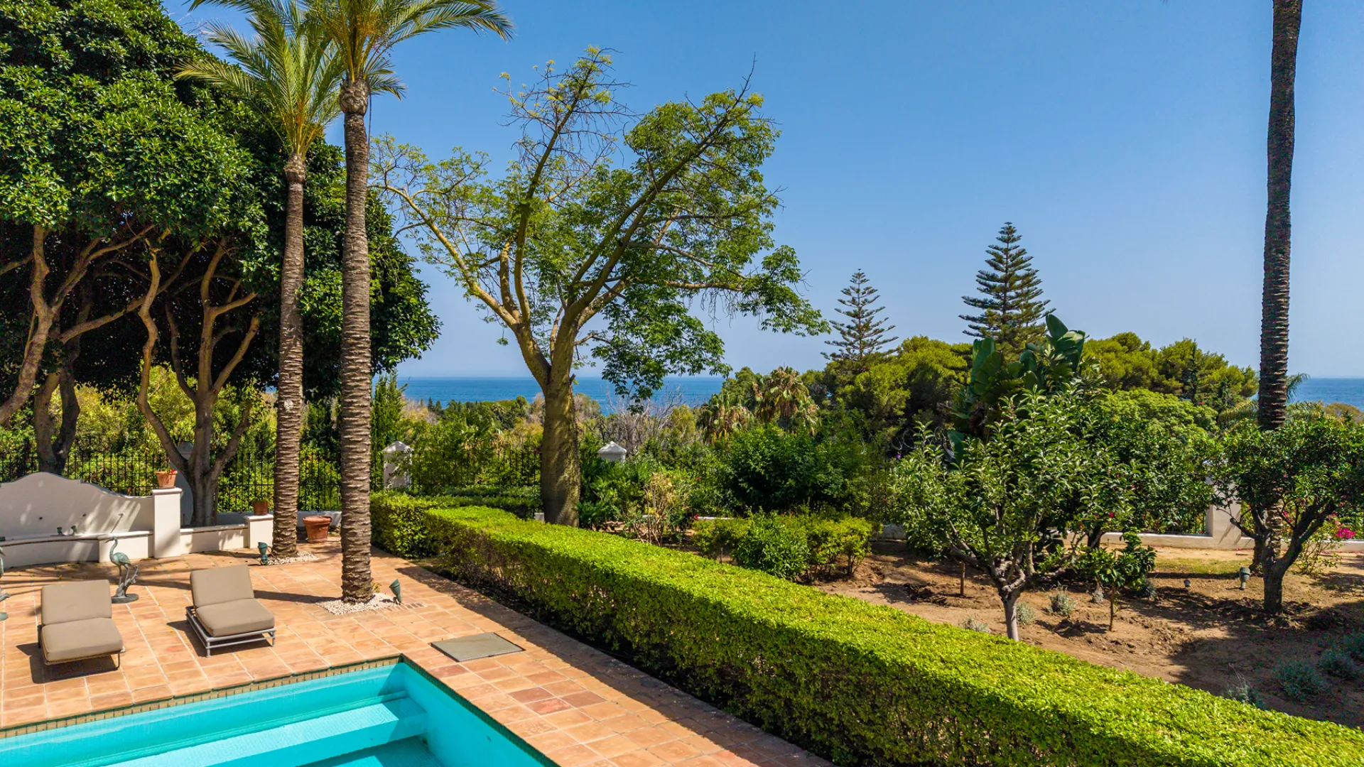 El Vicario villa for sale