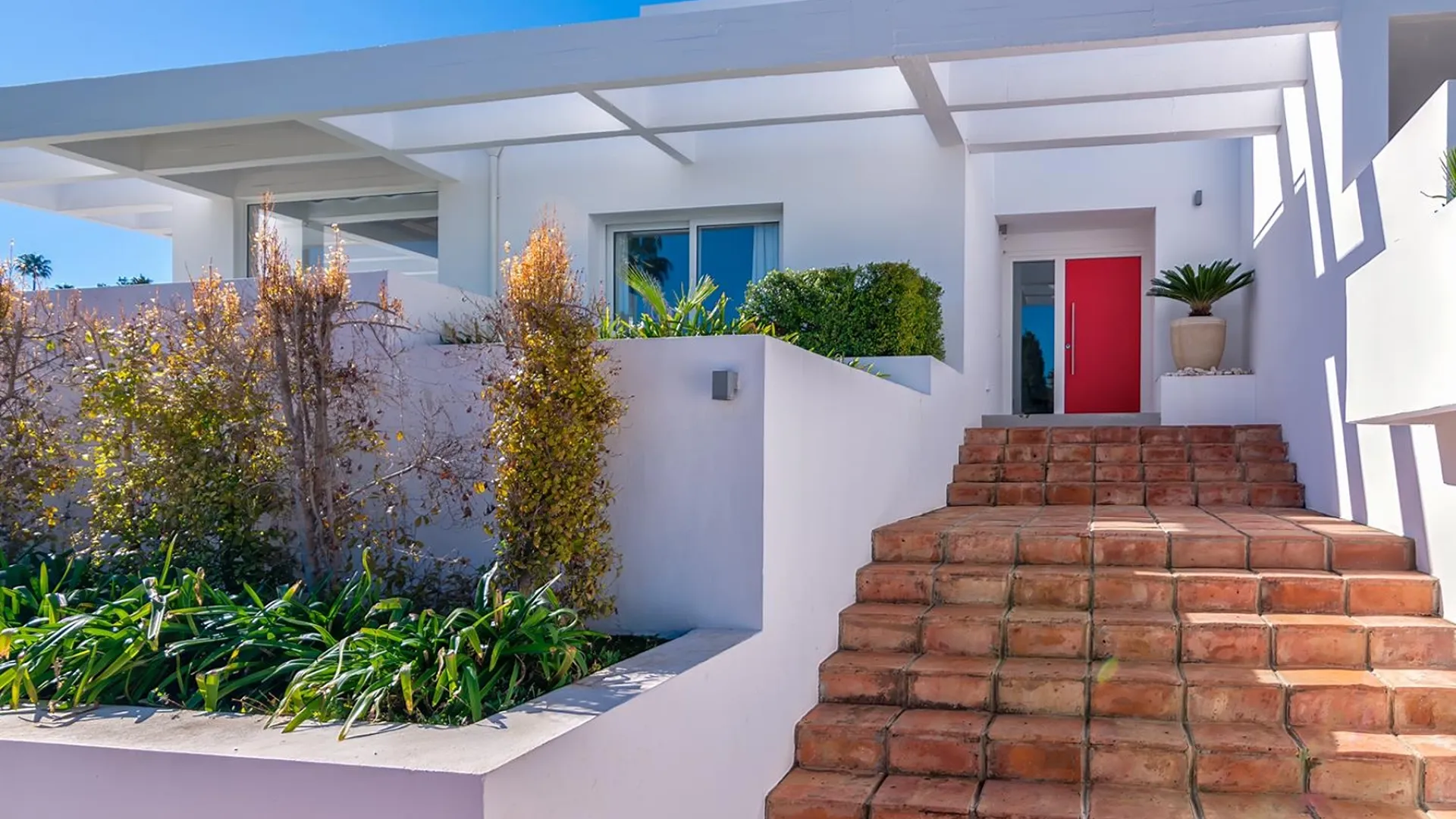 5 bedrooms Sotogrande Bajo villa for sale