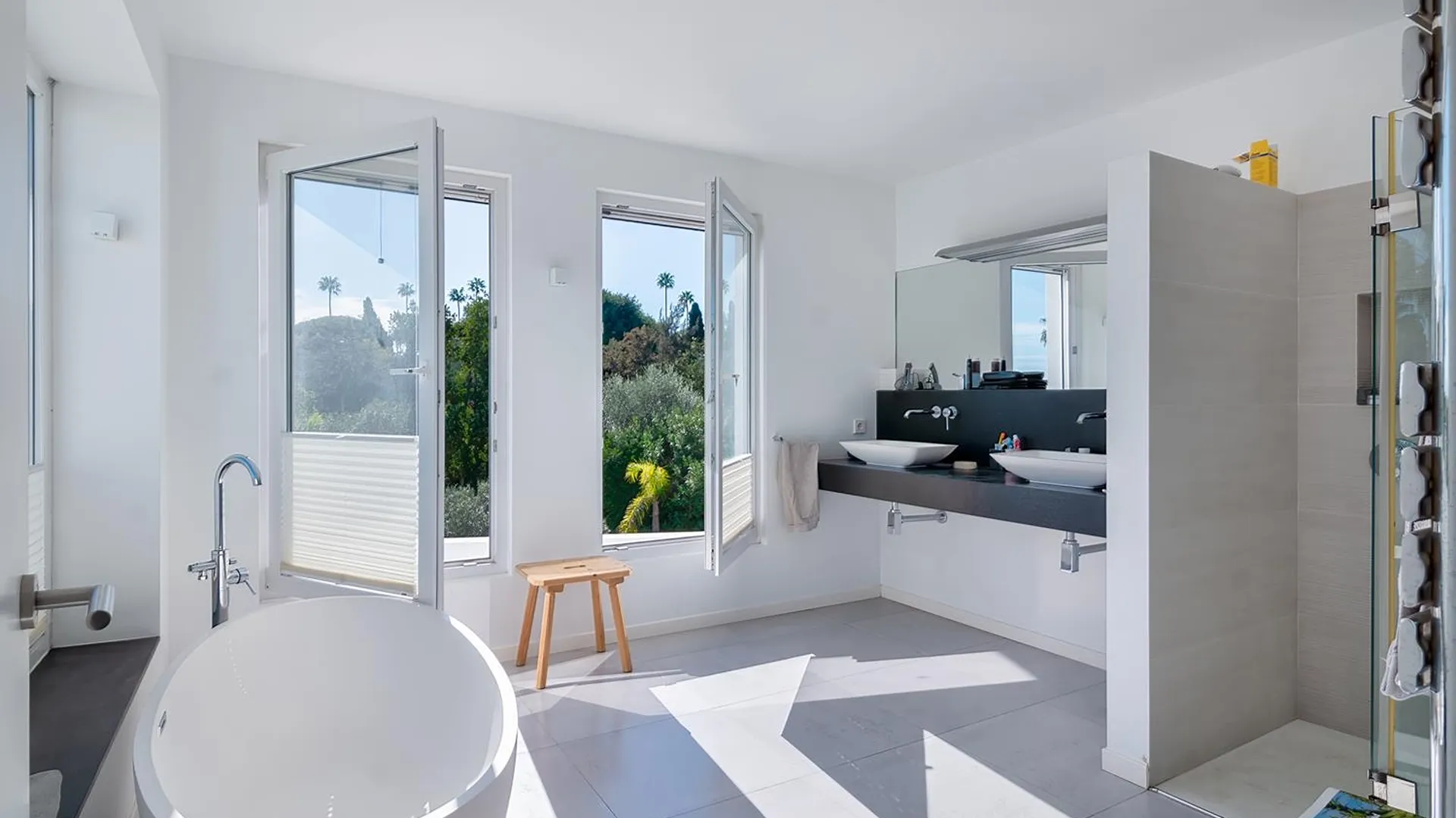 5 bedrooms Sotogrande Bajo villa for sale