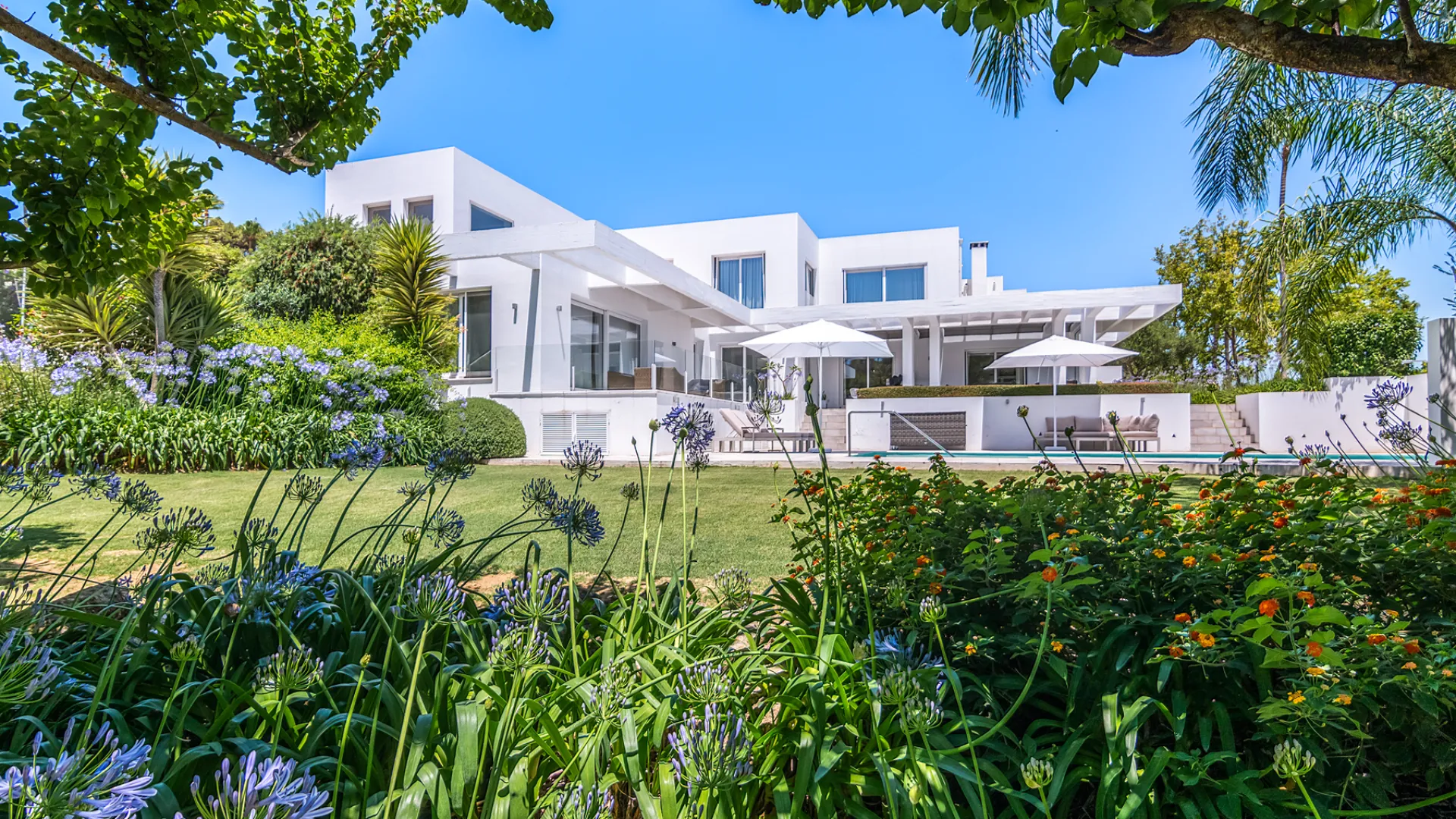 5 bedrooms Sotogrande Bajo villa for sale