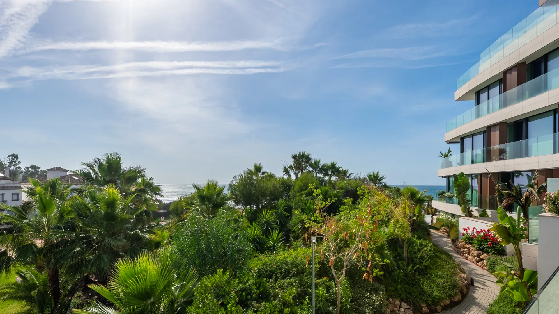 2 bedrooms apartment for sale in Bahia Azul