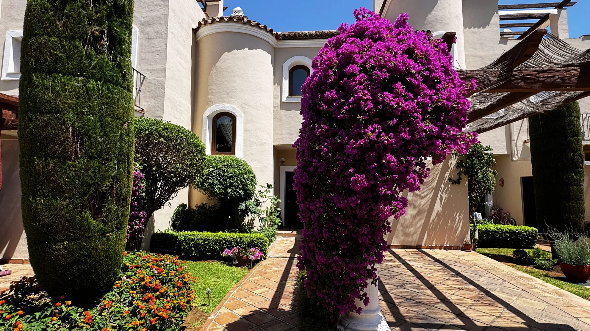 Paraiso Hills semi detached house for sale
